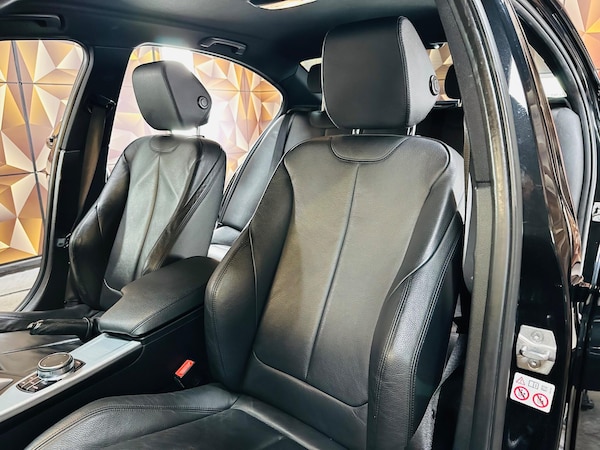 Used BMW 3 Series 2017 for sale - 76282912: Photo 14