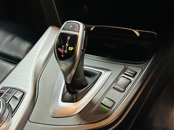 Used BMW 3 Series 2017 for sale - 76282912: Photo 56
