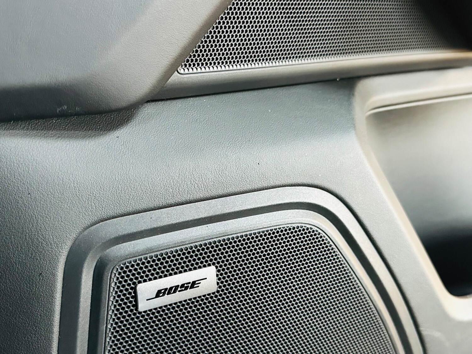 Used Porsche Macan 2016 for sale - 77683207: Photo 22