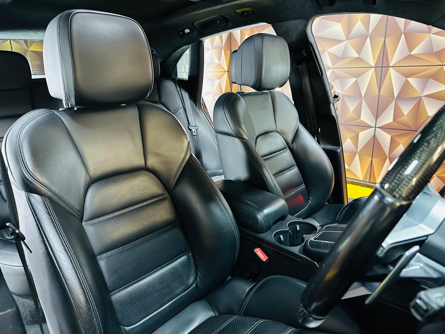 Used Porsche Macan 2016 for sale - 77683207: Photo 26