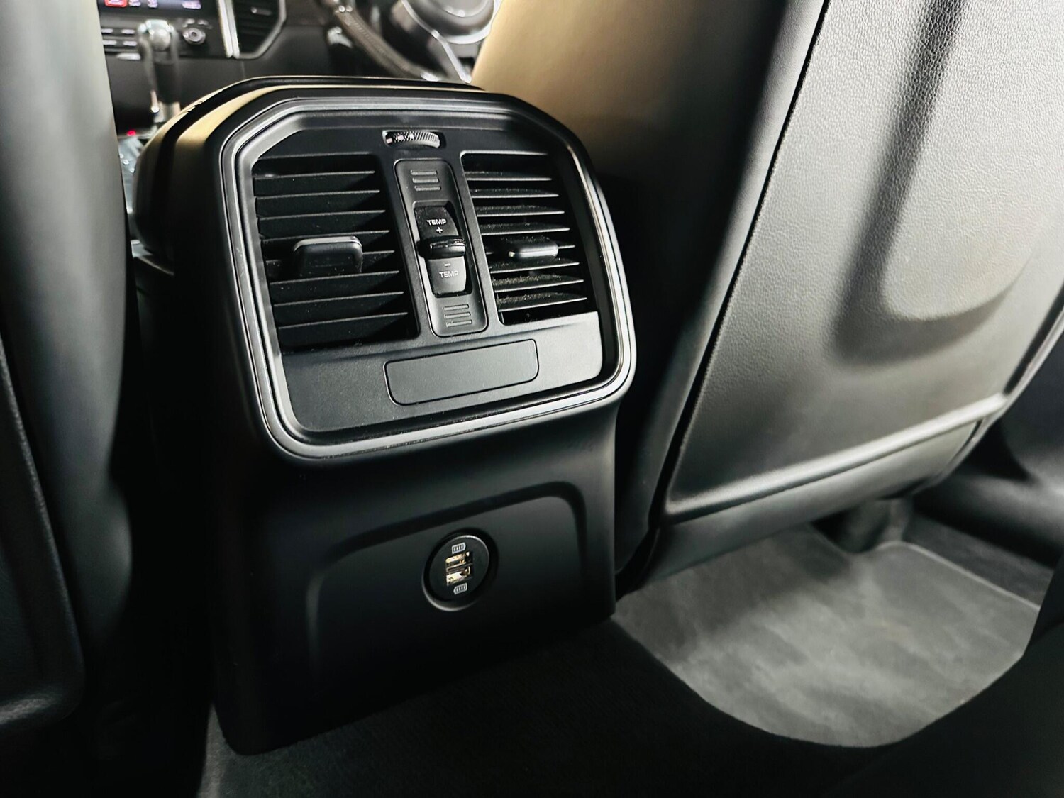 Used Porsche Macan 2016 for sale - 77683207: Photo 63