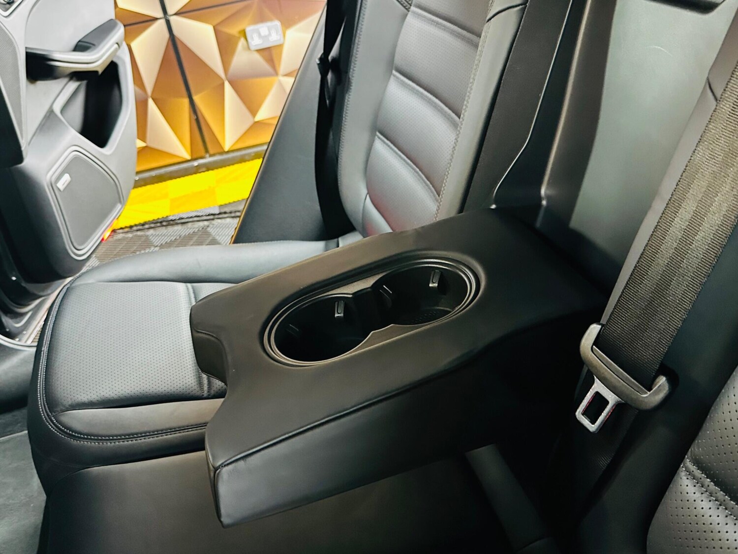 Used Porsche Macan 2016 for sale - 77683207: Photo 68