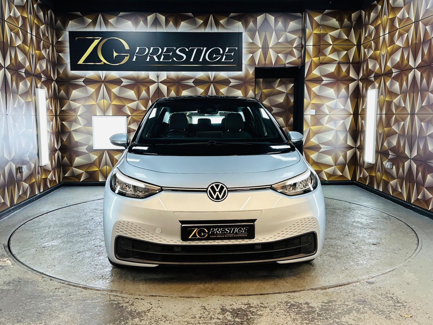 Used Volkswagen ID.3 2020 for sale - 76781254: Photo 3