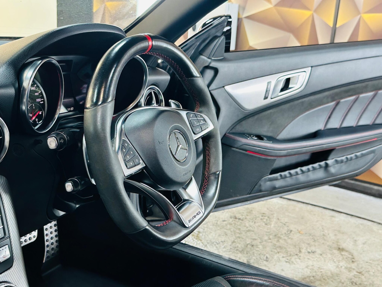 Used Mercedes-Benz SLC 2016 for sale - 76388298: Photo 22