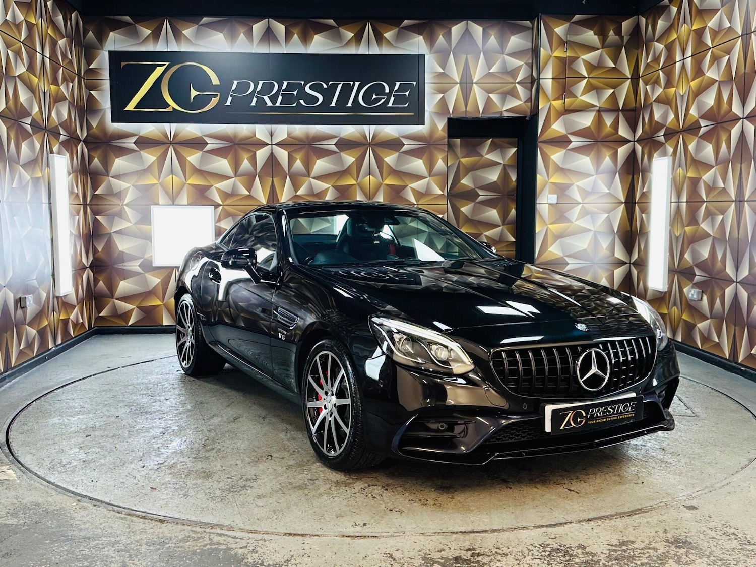 Used Mercedes-Benz SLC 2016 for sale - 76388298: Photo 25