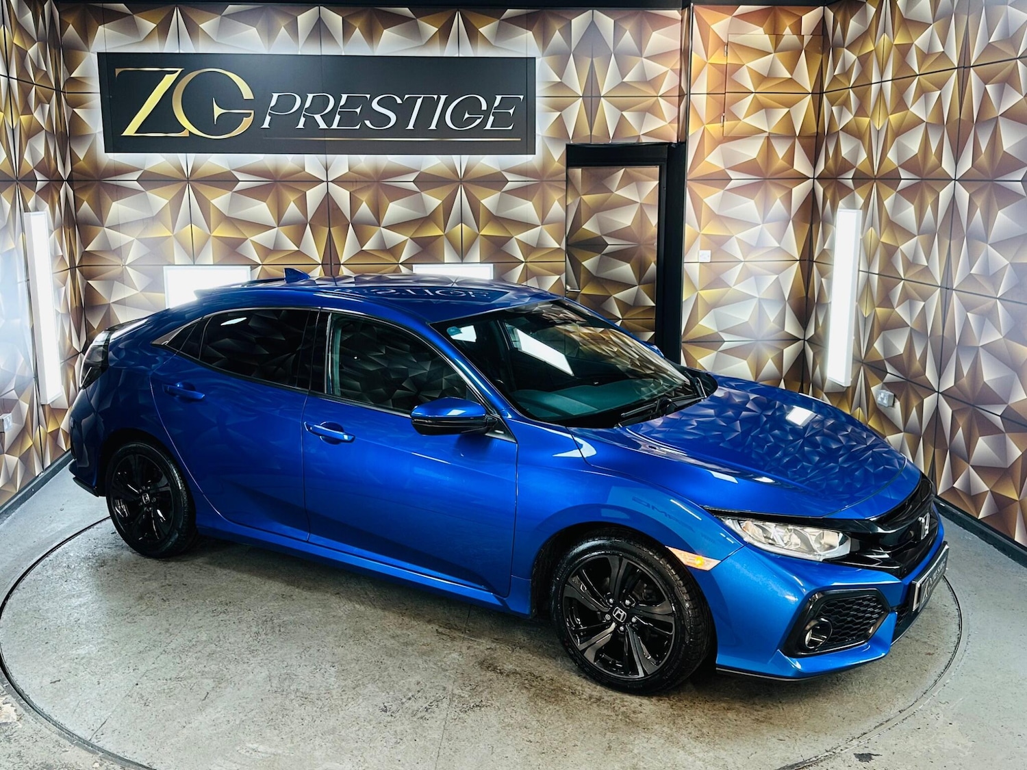 Used Honda Civic 2019 for sale - 76701074: Photo 13