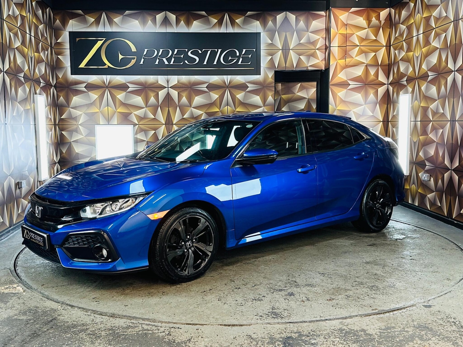 Used Honda Civic 2019 for sale - 76701074: Photo 15