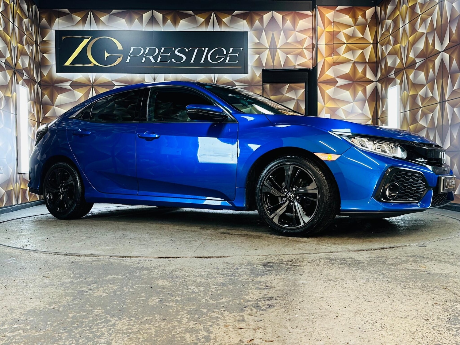 Used Honda Civic 2019 for sale - 76701074: Photo 17