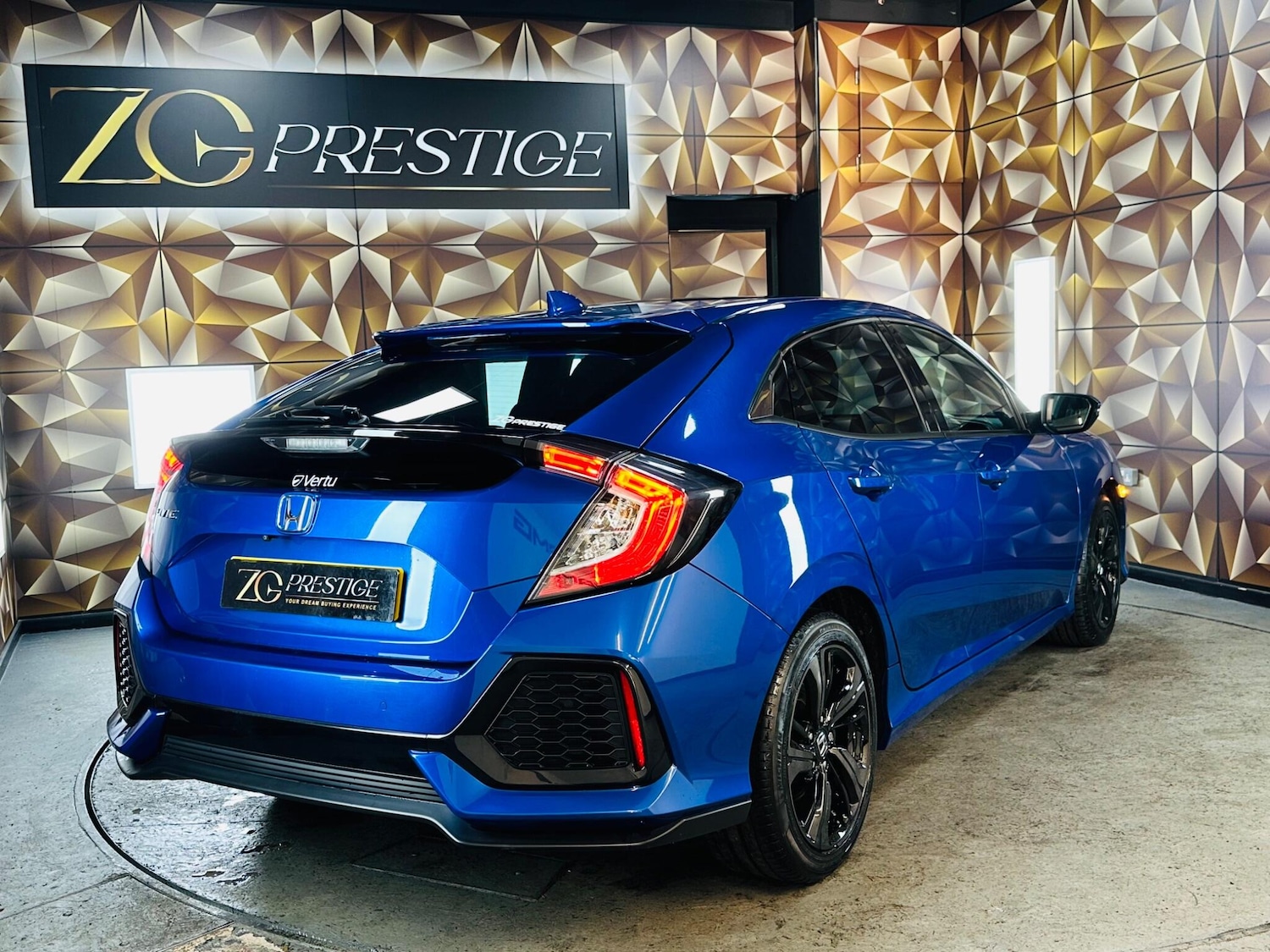 Used Honda Civic 2019 for sale - 76701074: Photo 23