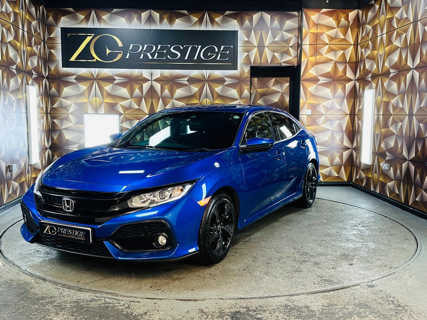 Used Honda Civic 2019 for sale - 76701074: Photo 25