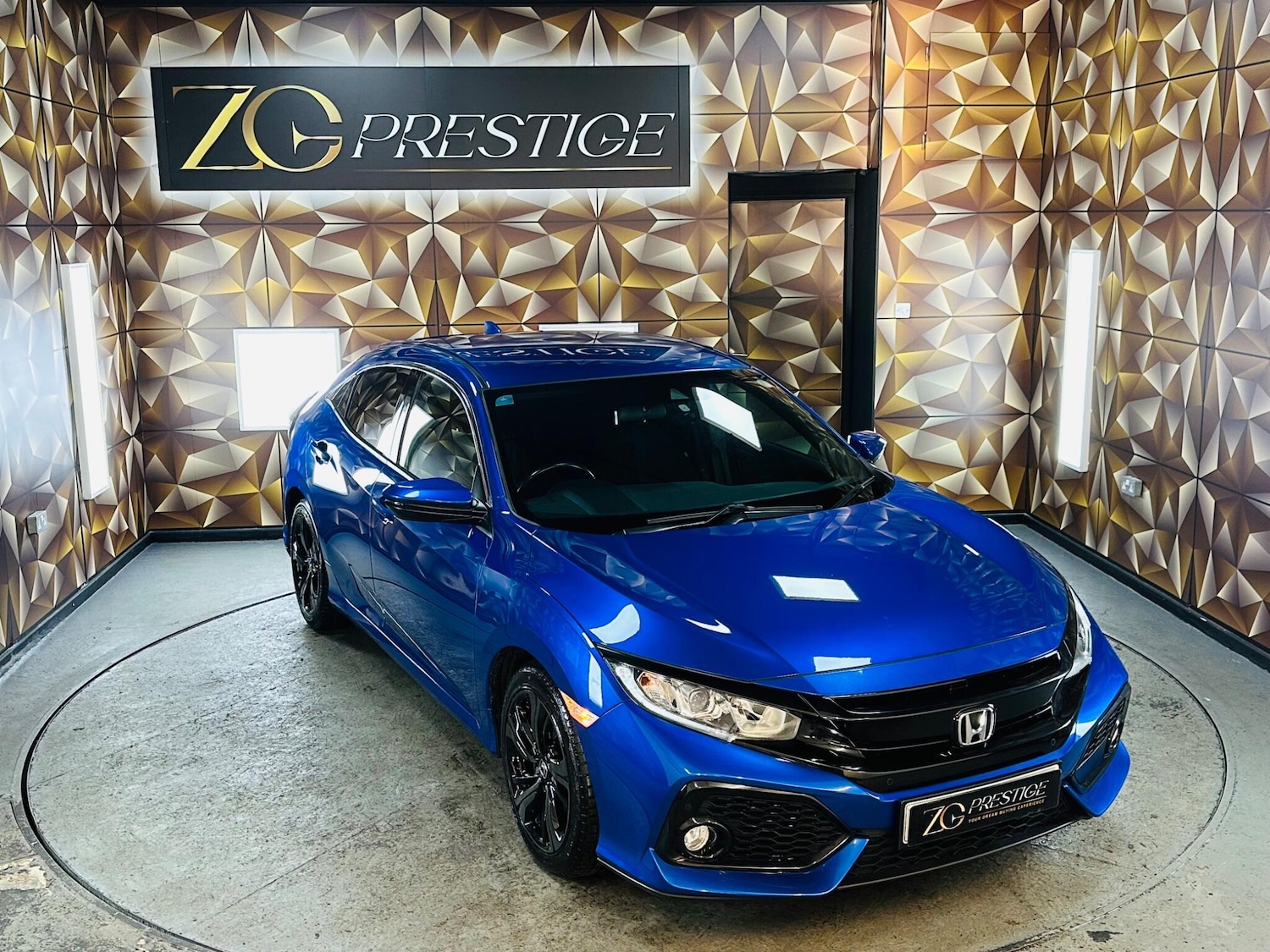 Used Honda Civic 2019 for sale - 76701074: Photo 29