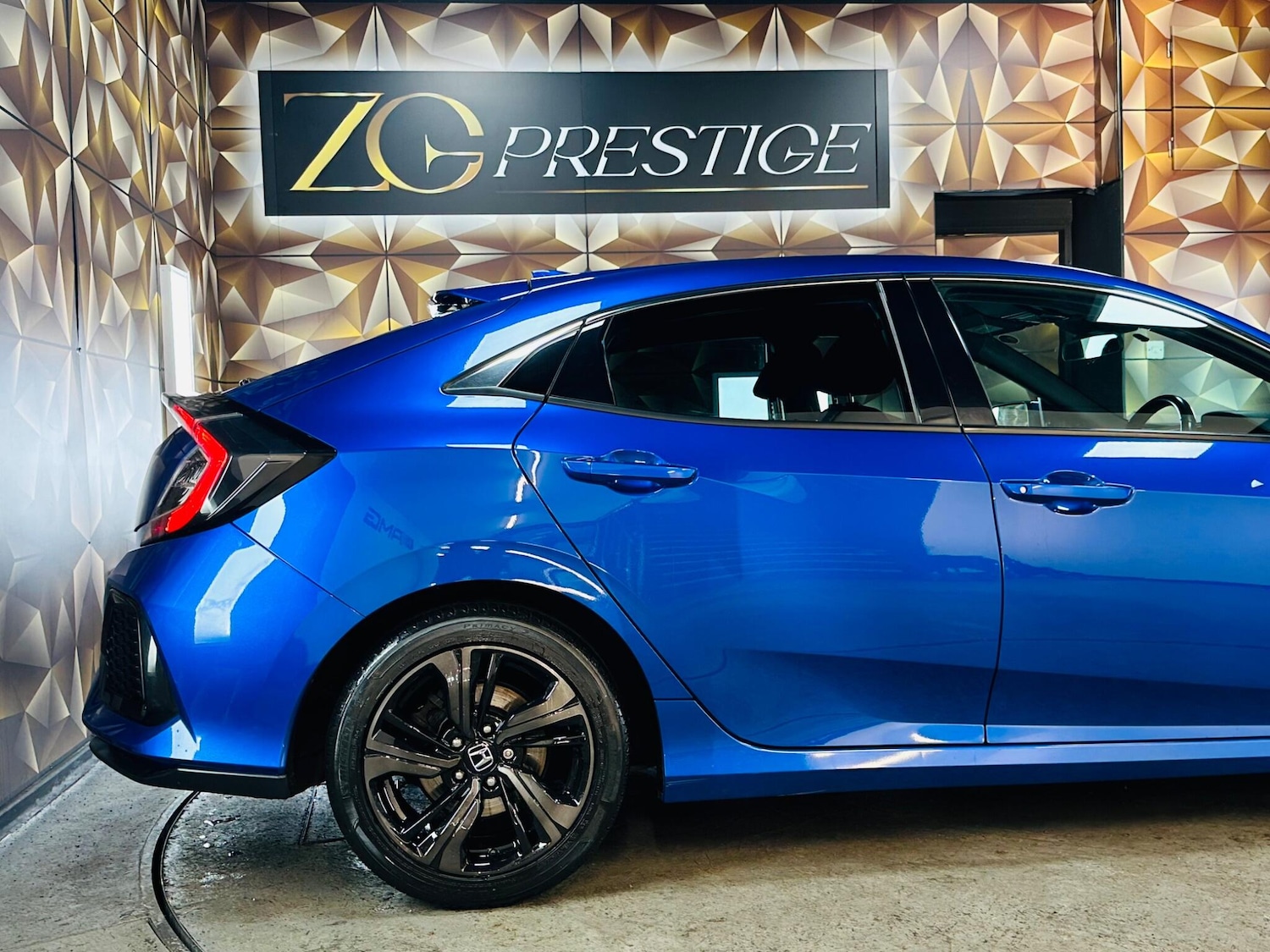 Used Honda Civic 2019 for sale - 76701074: Photo 41