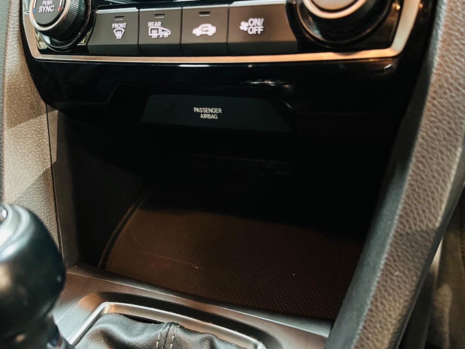 Used Honda Civic 2019 for sale - 76701074: Photo 50