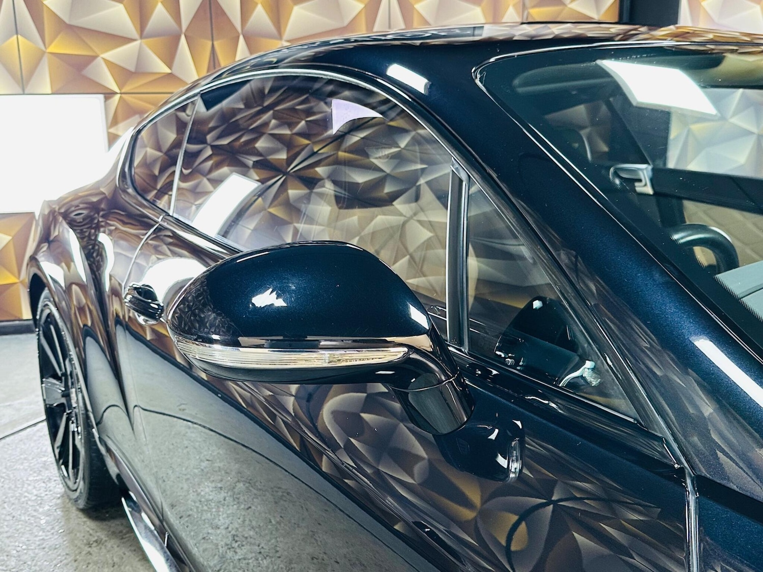 Used Bentley Continental 2015 for sale - 76485203: Photo 47