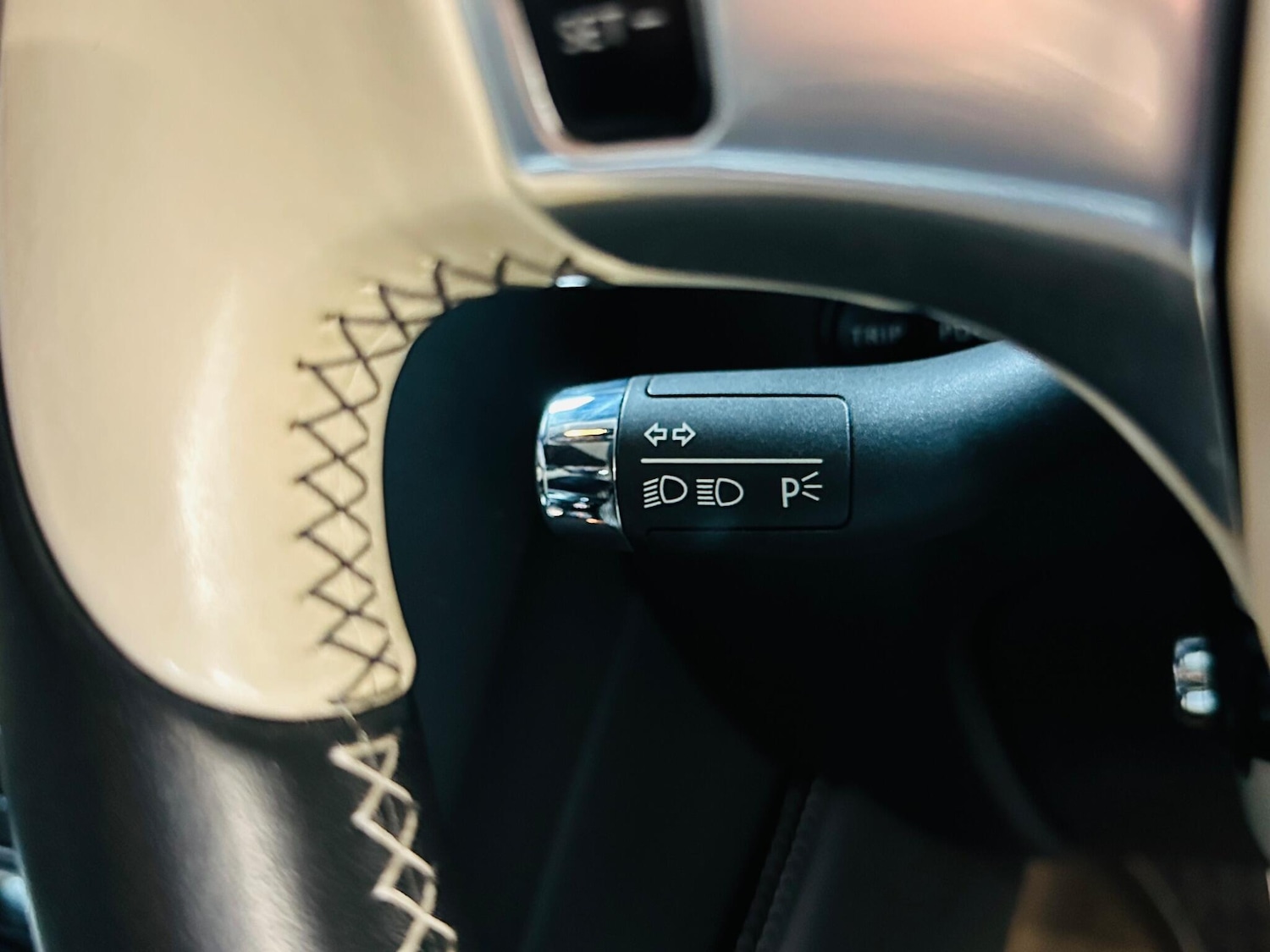 Used Bentley Continental 2015 for sale - 76485203: Photo 53