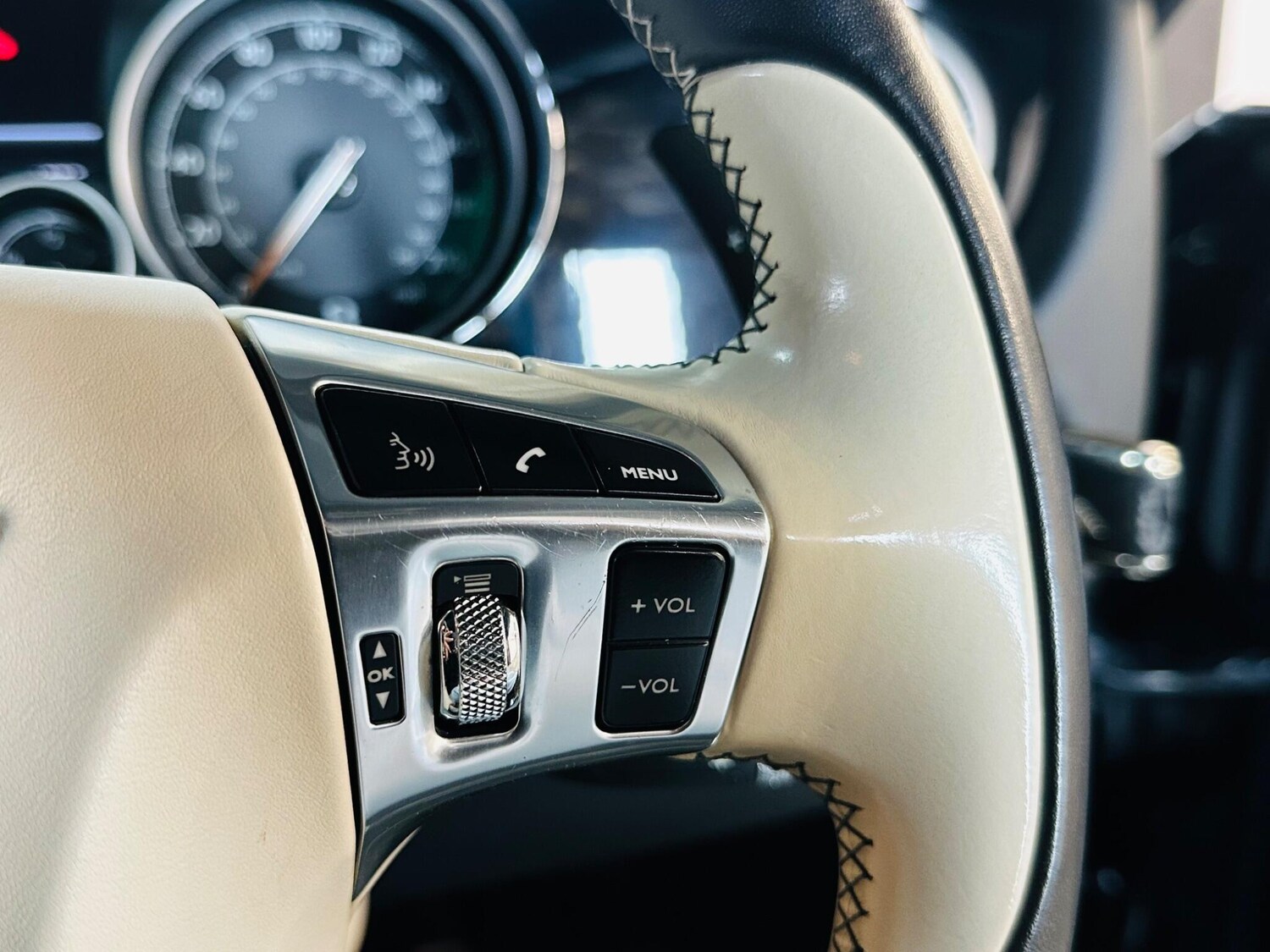 Used Bentley Continental 2015 for sale - 76485203: Photo 57