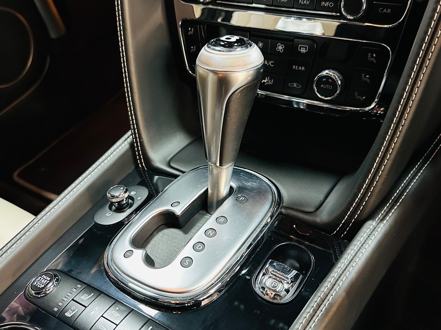 Used Bentley Continental 2015 for sale - 76485203: Photo 61