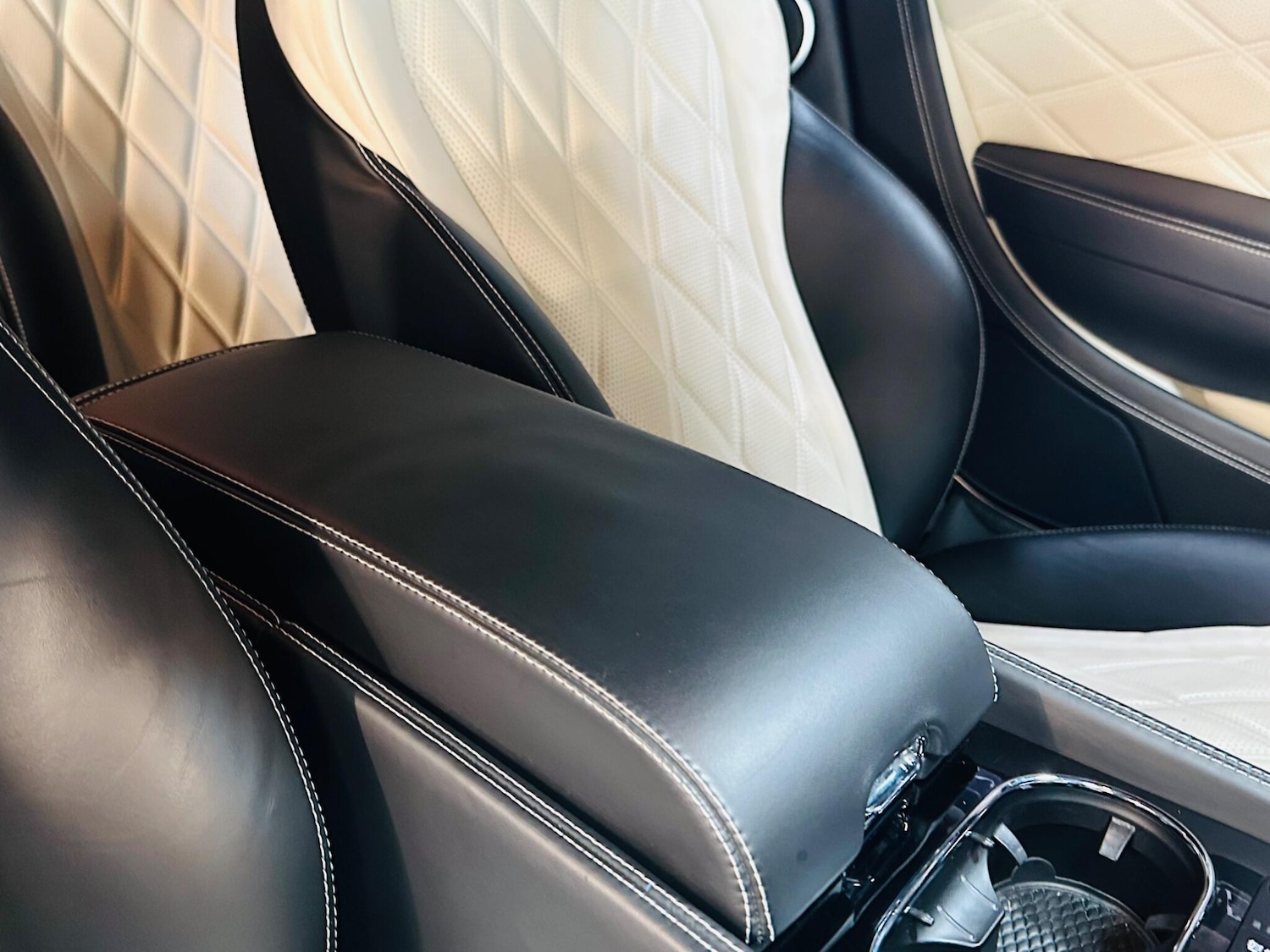 Used Bentley Continental 2015 for sale - 76485203: Photo 64