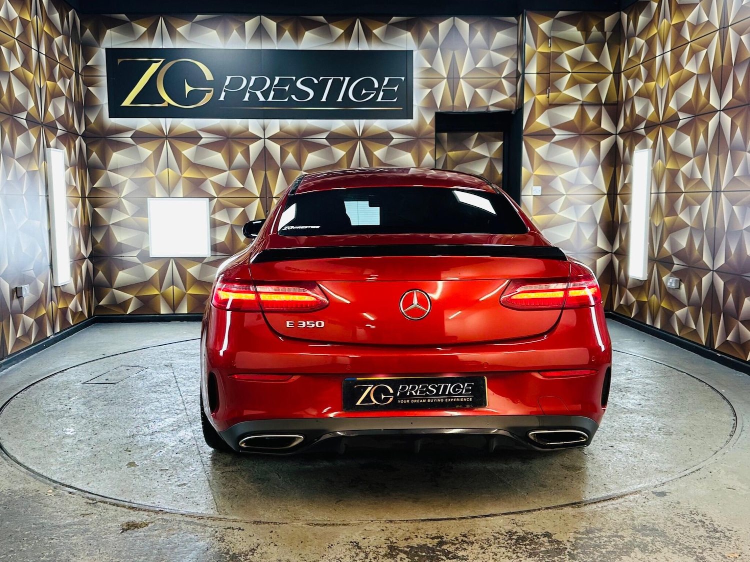 Used Mercedes-Benz E Class 2020 for sale - 76522360: Photo 3