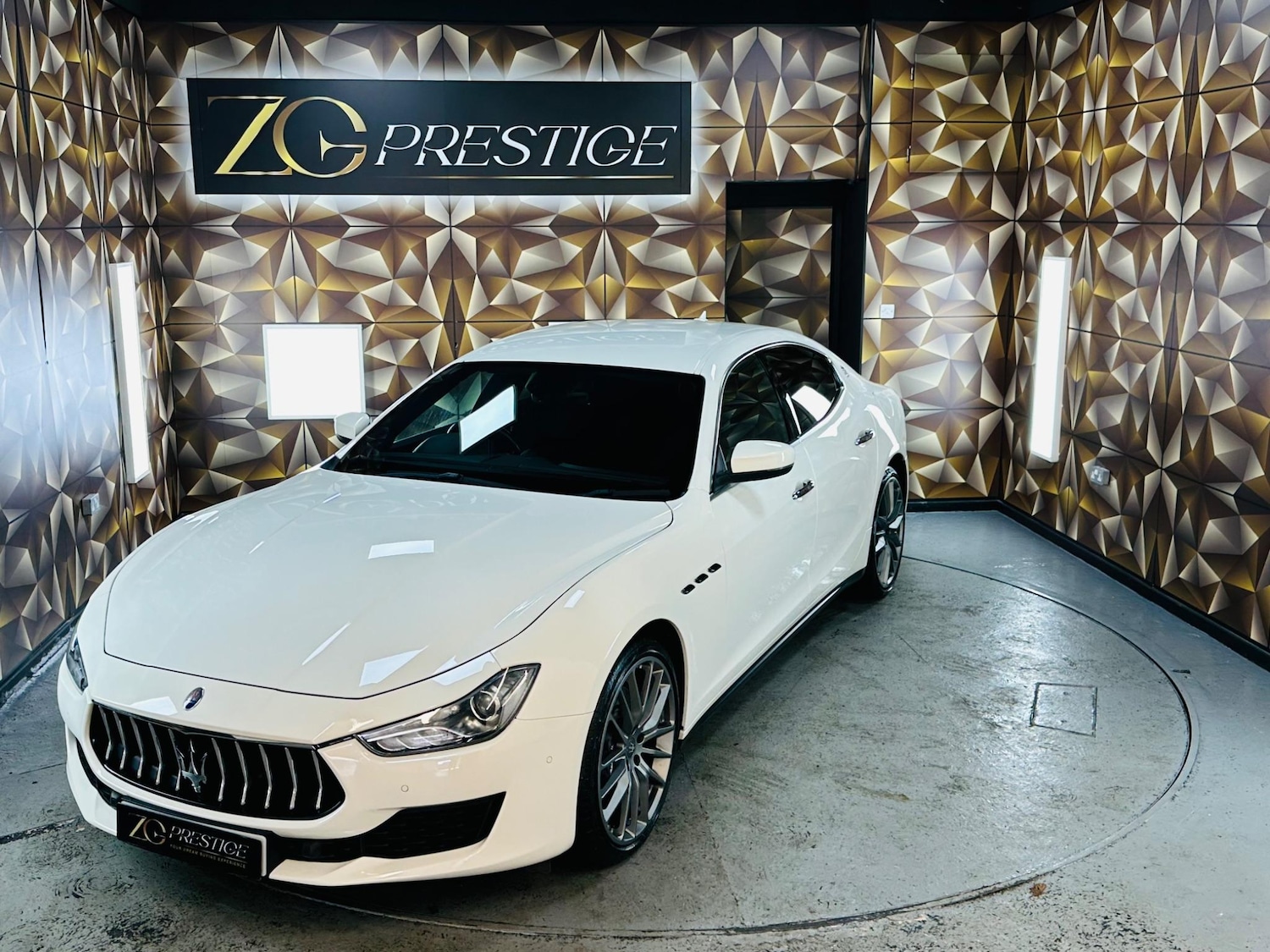 Used Maserati Ghibli 2019 for sale - 77143925: Photo 35