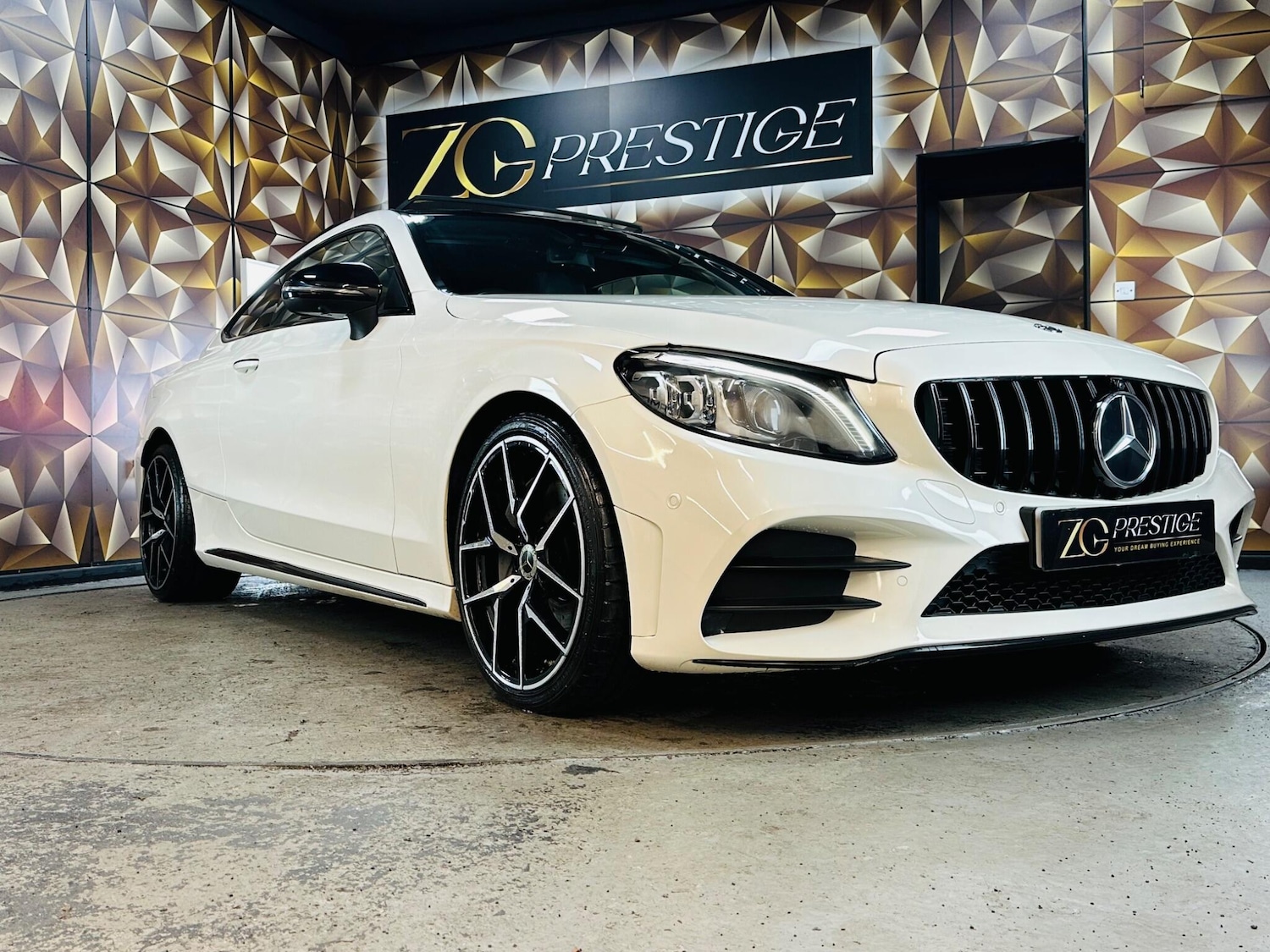 Used Mercedes-Benz C Class 2019 for sale - 76765456: Photo 17