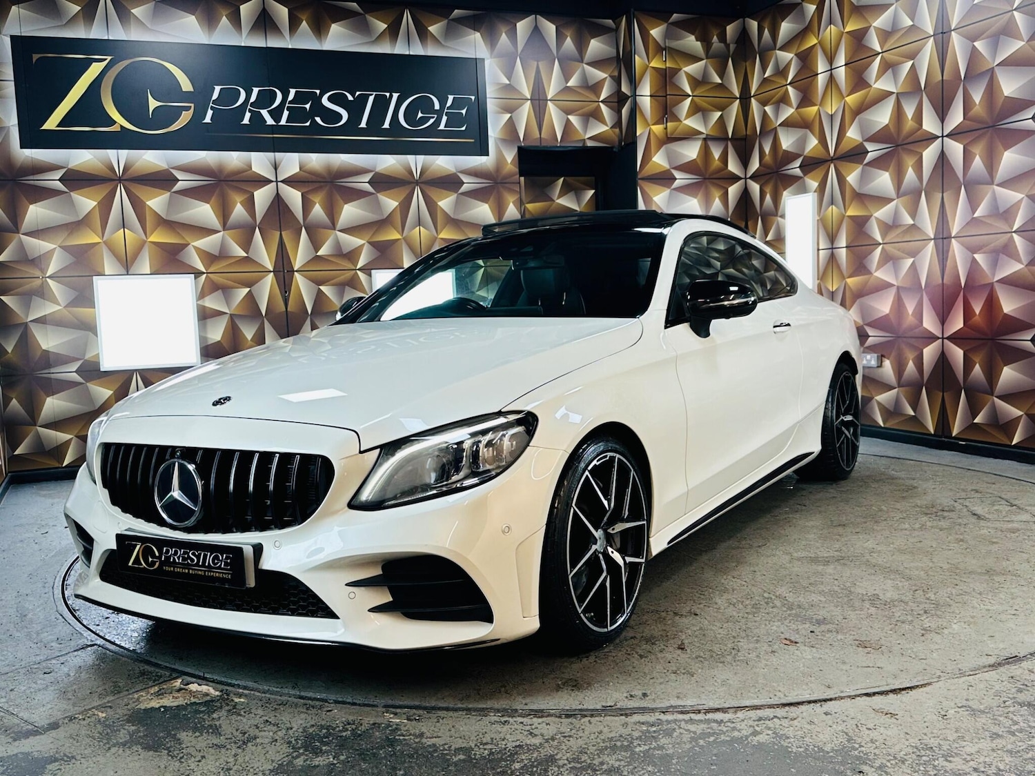 Used Mercedes-Benz C Class 2019 for sale - 76765456: Photo 27