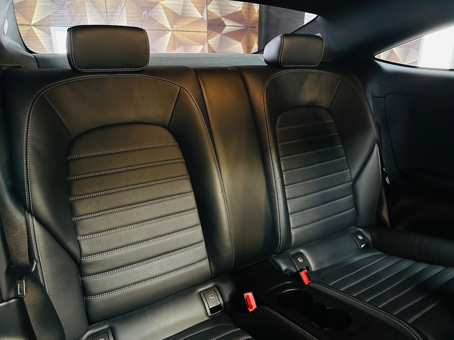 Used Mercedes-Benz C Class 2019 for sale - 76765456: Photo 30