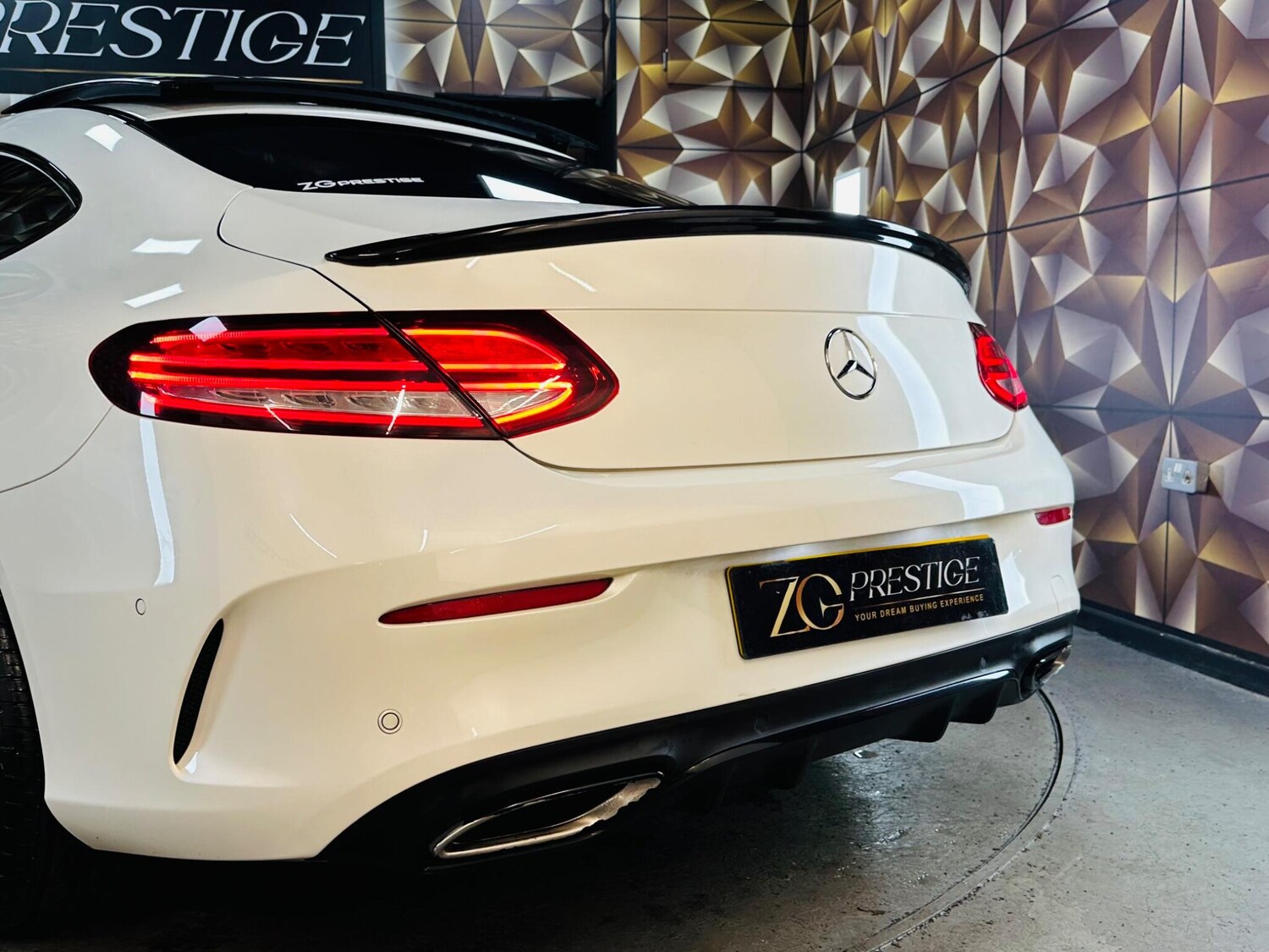 Used Mercedes-Benz C Class 2019 for sale - 76765456: Photo 33