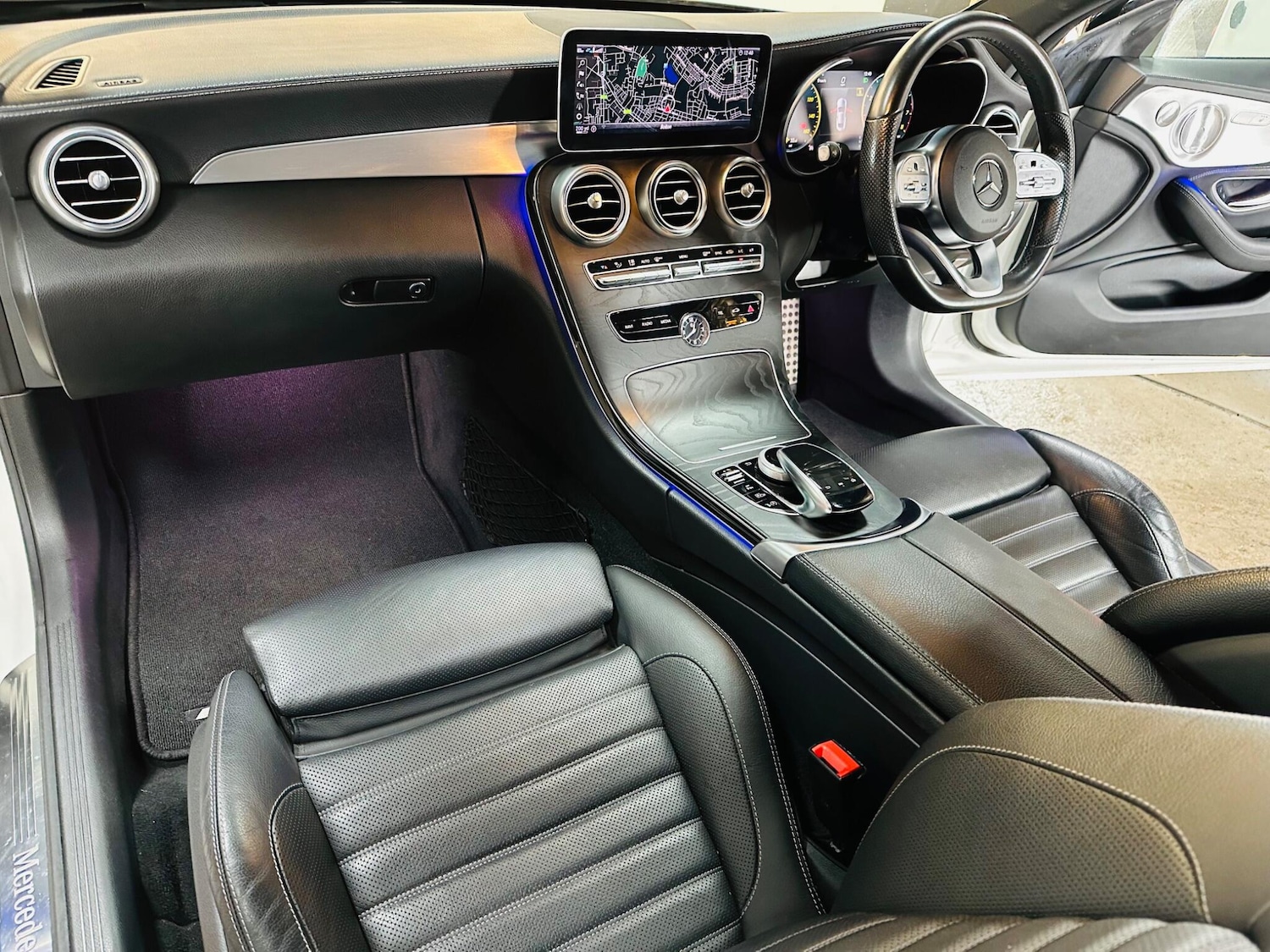 Used Mercedes-Benz C Class 2019 for sale - 76765456: Photo 34