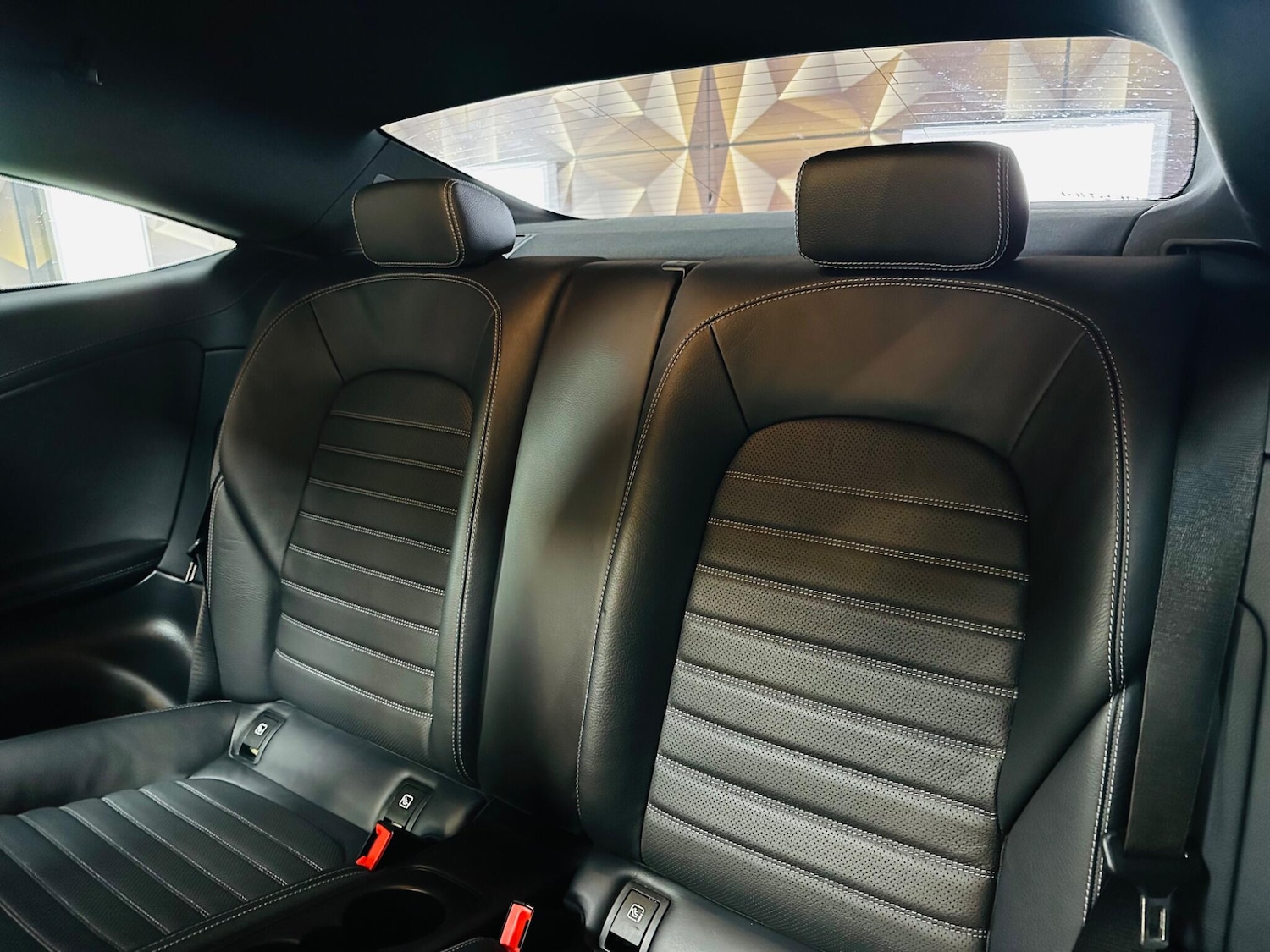 Used Mercedes-Benz C Class 2019 for sale - 76765456: Photo 36