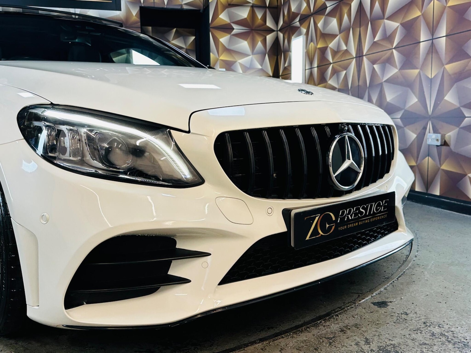 Used Mercedes-Benz C Class 2019 for sale - 76765456: Photo 47