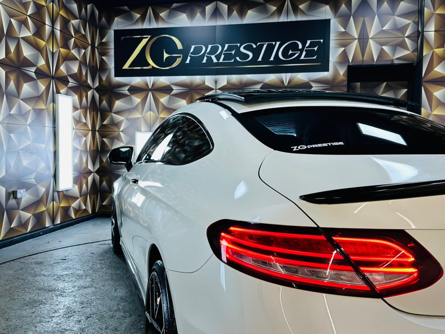 Used Mercedes-Benz C Class 2019 for sale - 76765456: Photo 52