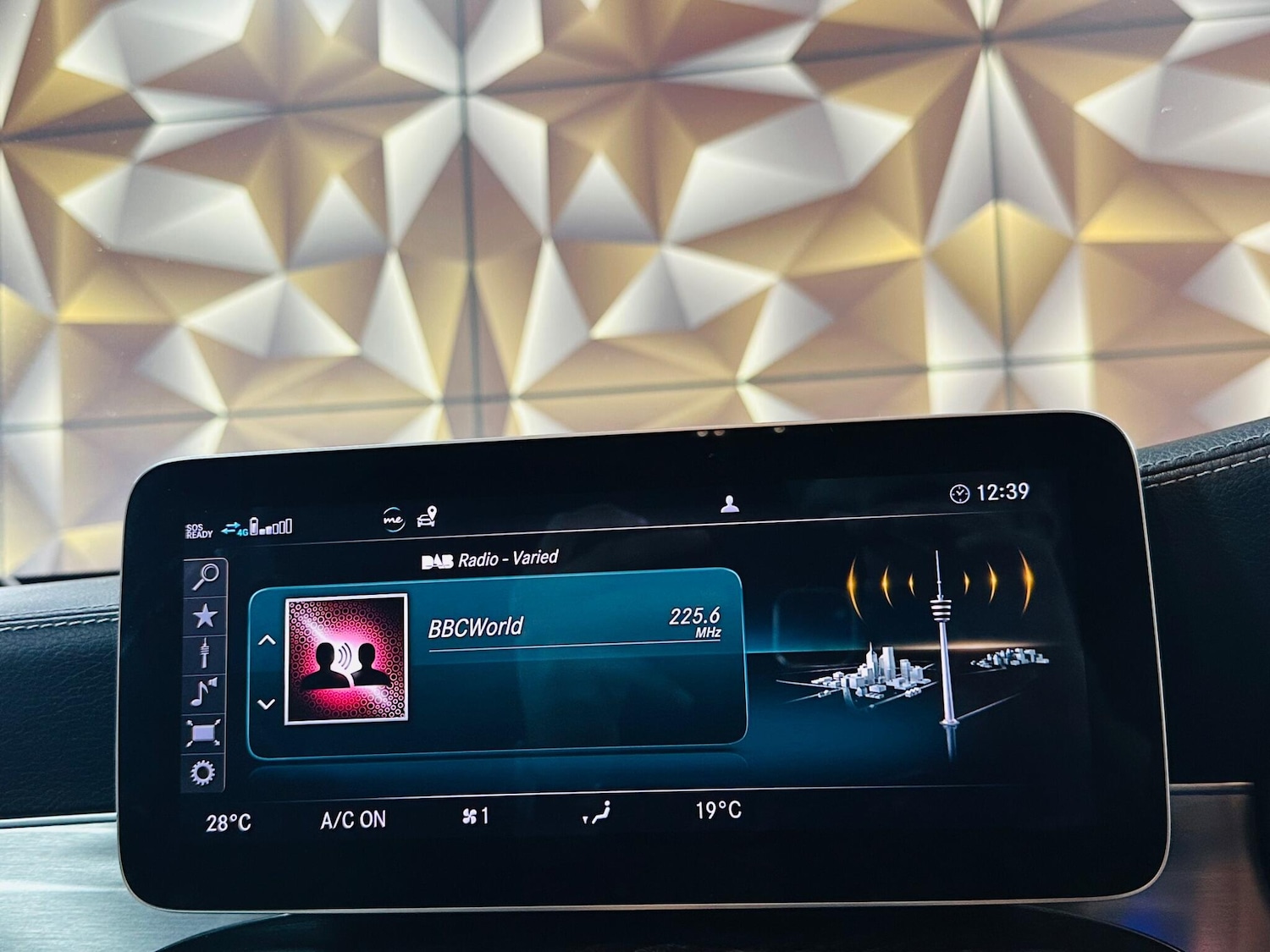 Used Mercedes-Benz C Class 2019 for sale - 76765456: Photo 62