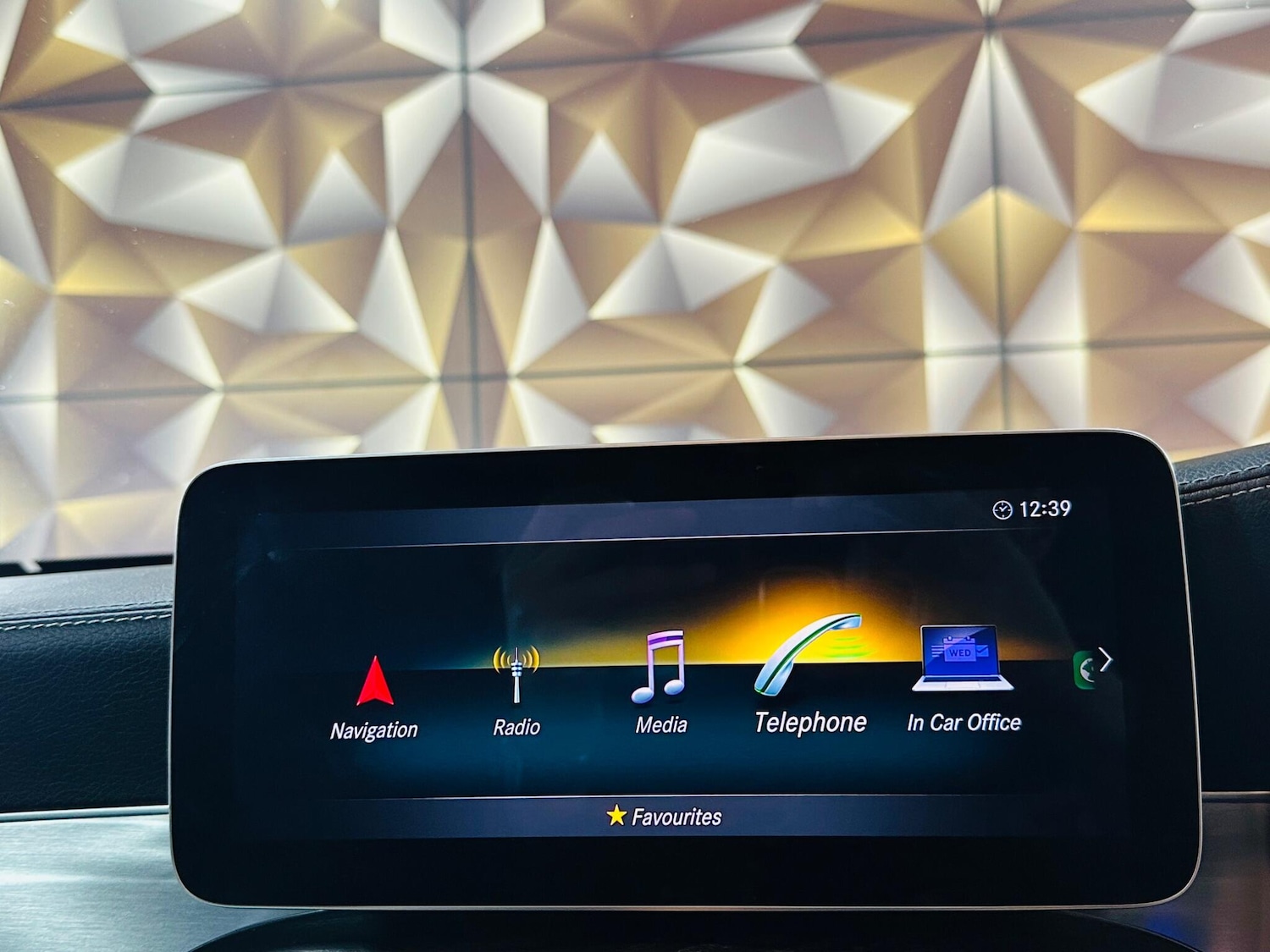 Used Mercedes-Benz C Class 2019 for sale - 76765456: Photo 64