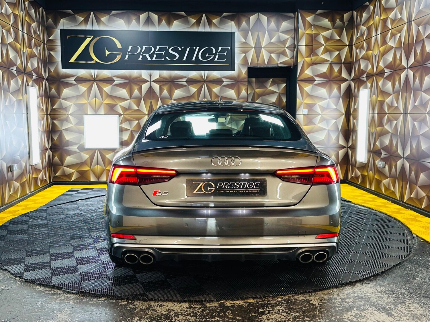 Used Audi A5 2017 for sale - 78086155: Photo 5