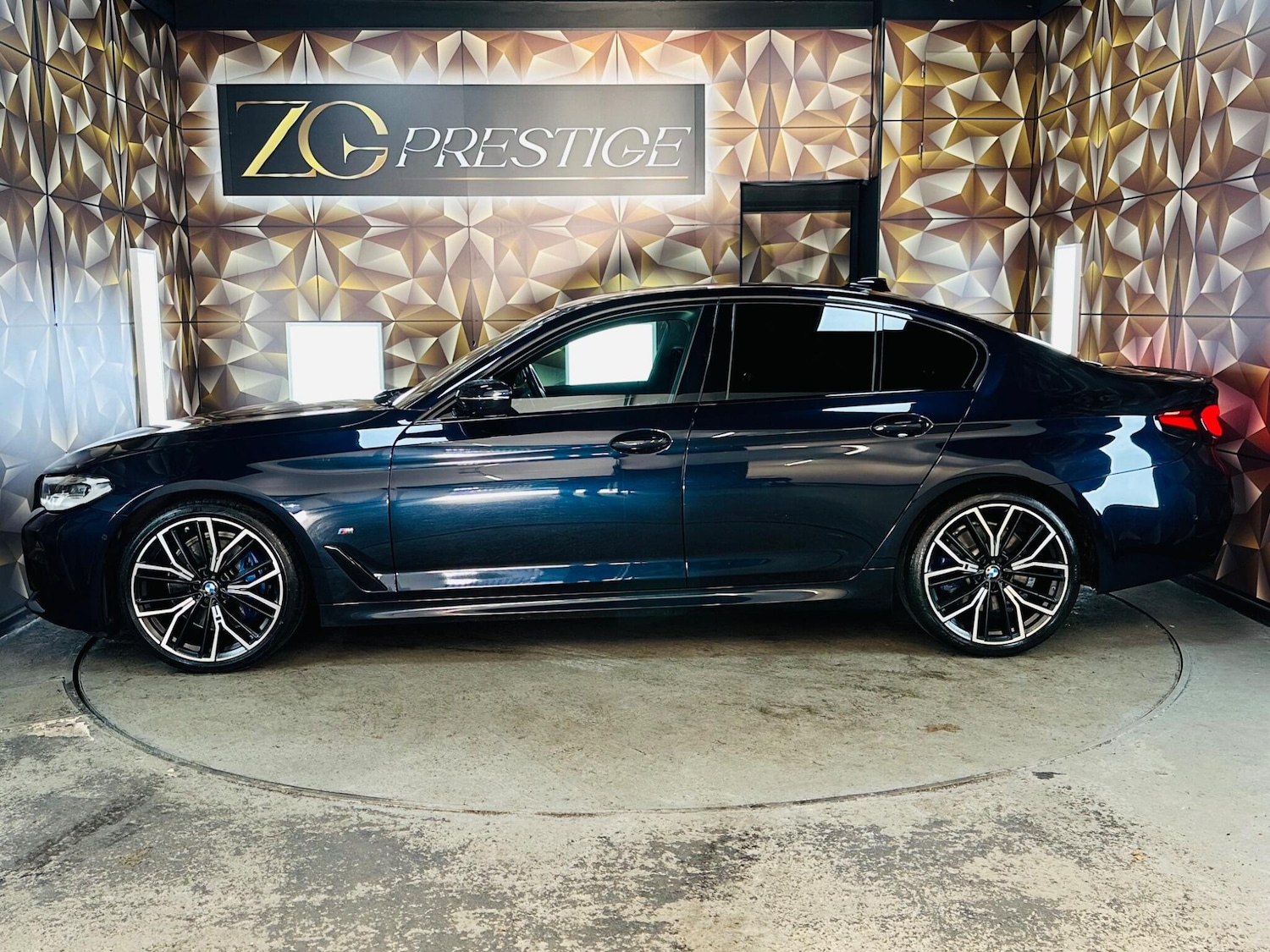 Used BMW 5 Series 2021 for sale - 76592192: Photo 11