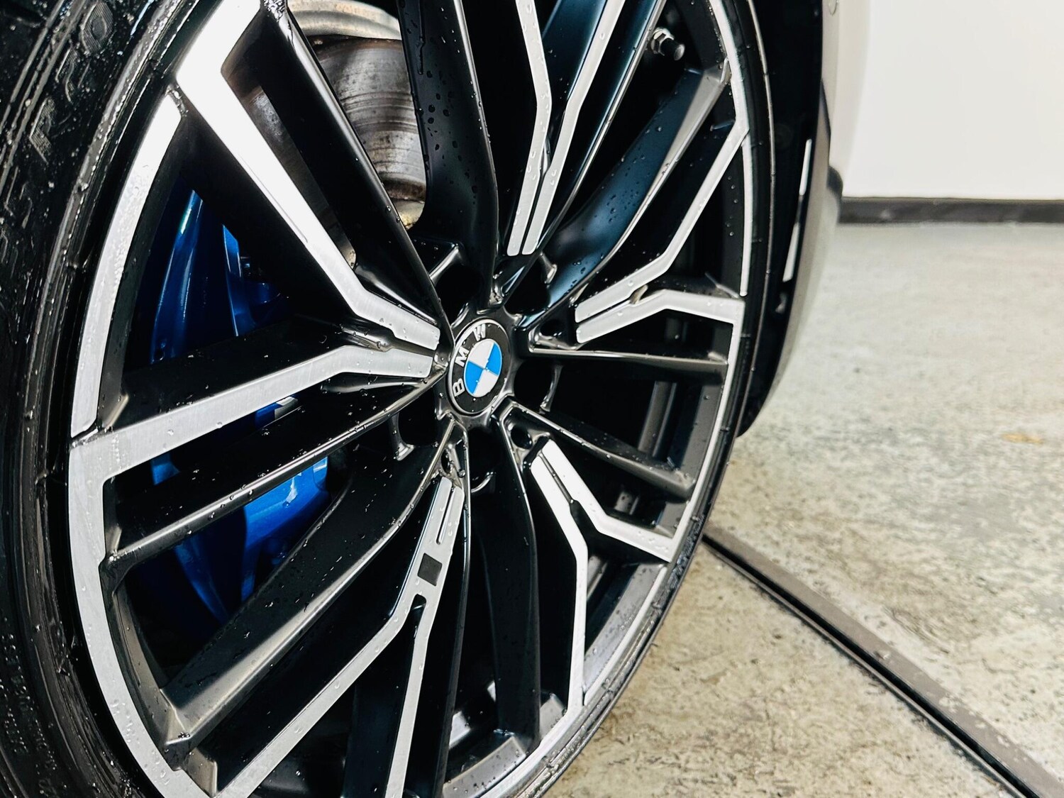 Used BMW 5 Series 2021 for sale - 76592192: Photo 31