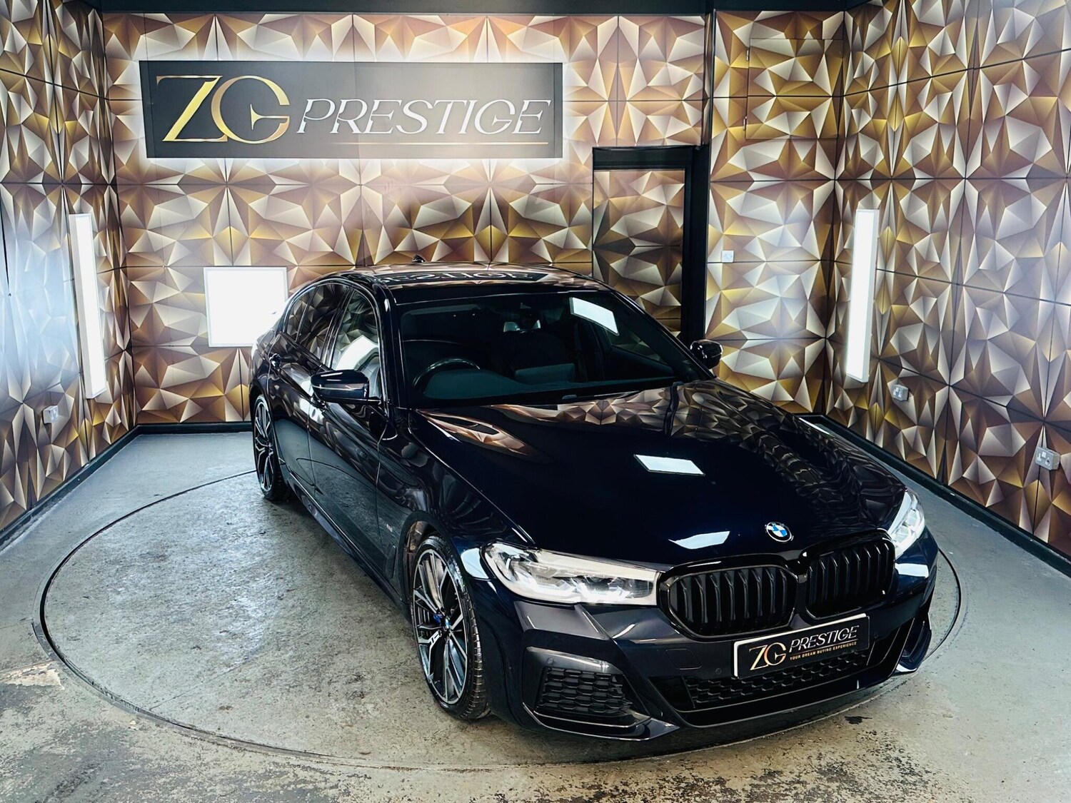 Used BMW 5 Series 2021 for sale - 76592192: Photo 33