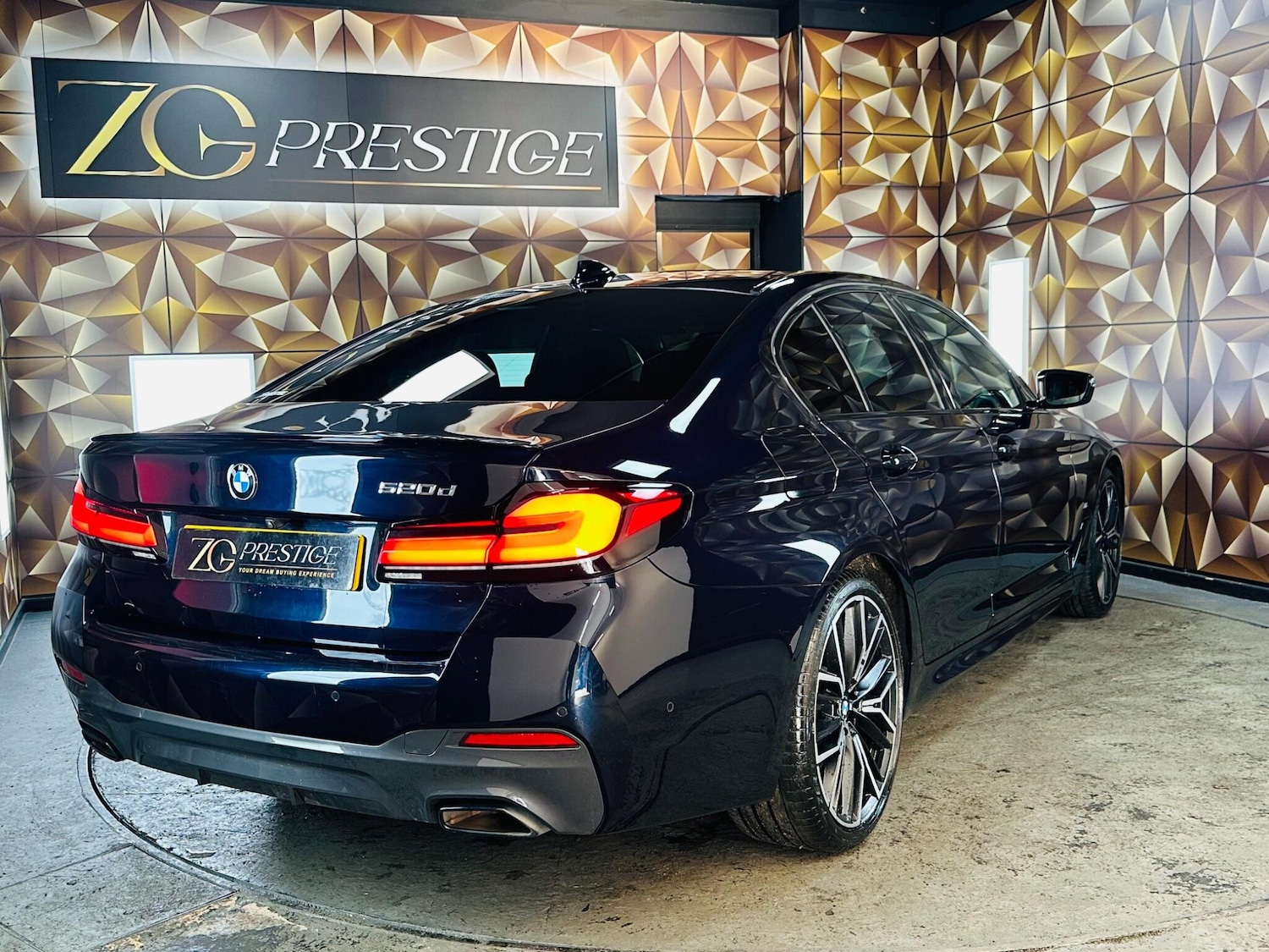 Used BMW 5 Series 2021 for sale - 76592192: Photo 38