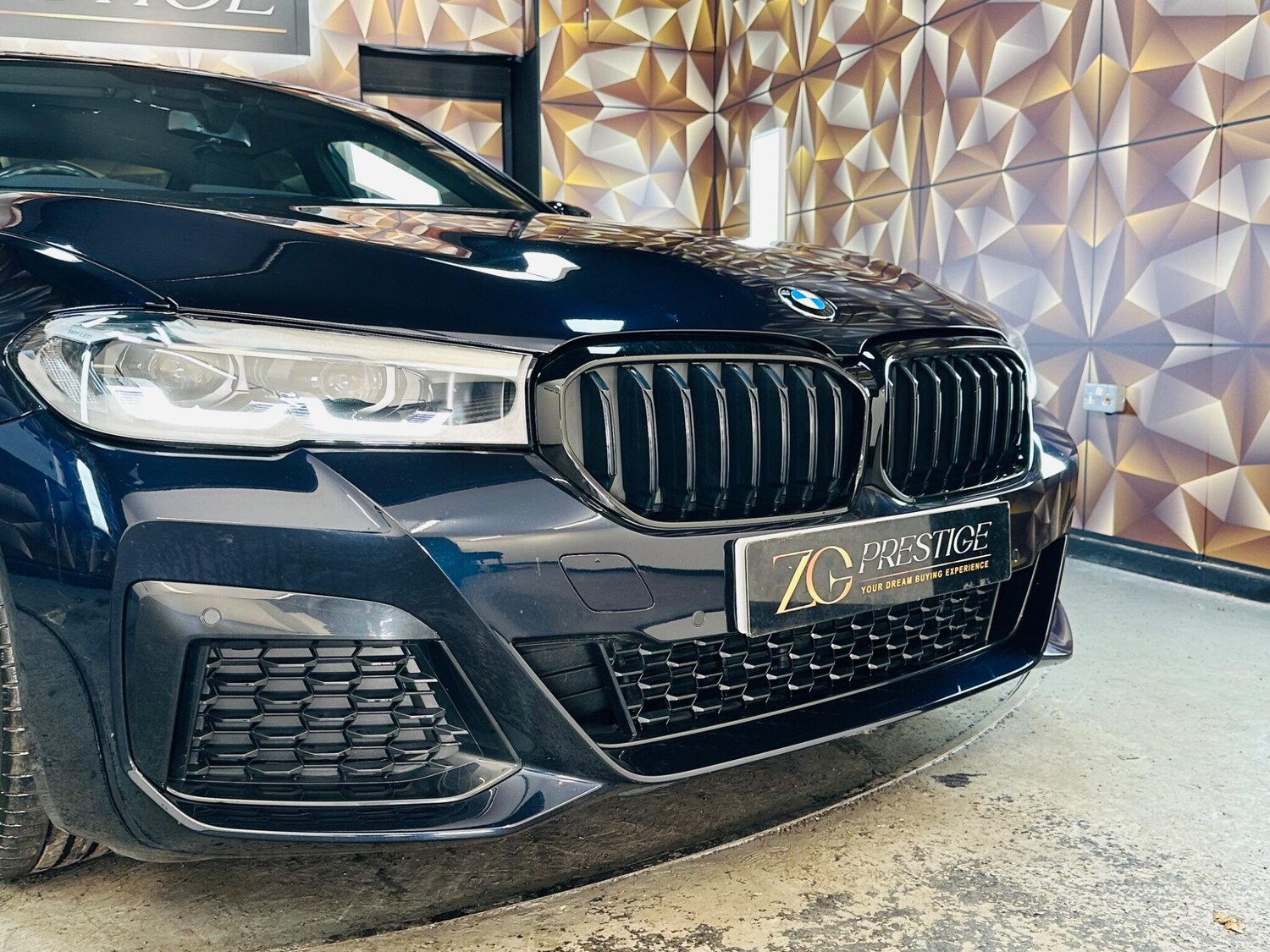 Used BMW 5 Series 2021 for sale - 76592192: Photo 41