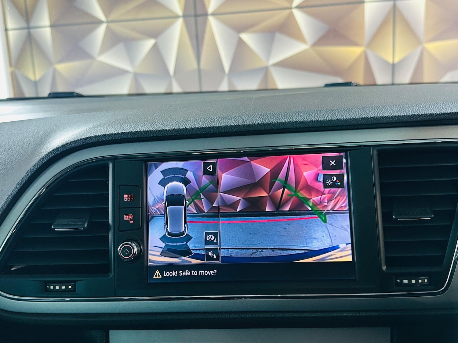 Used SEAT Leon 2019 for sale - 76801739: Photo 4