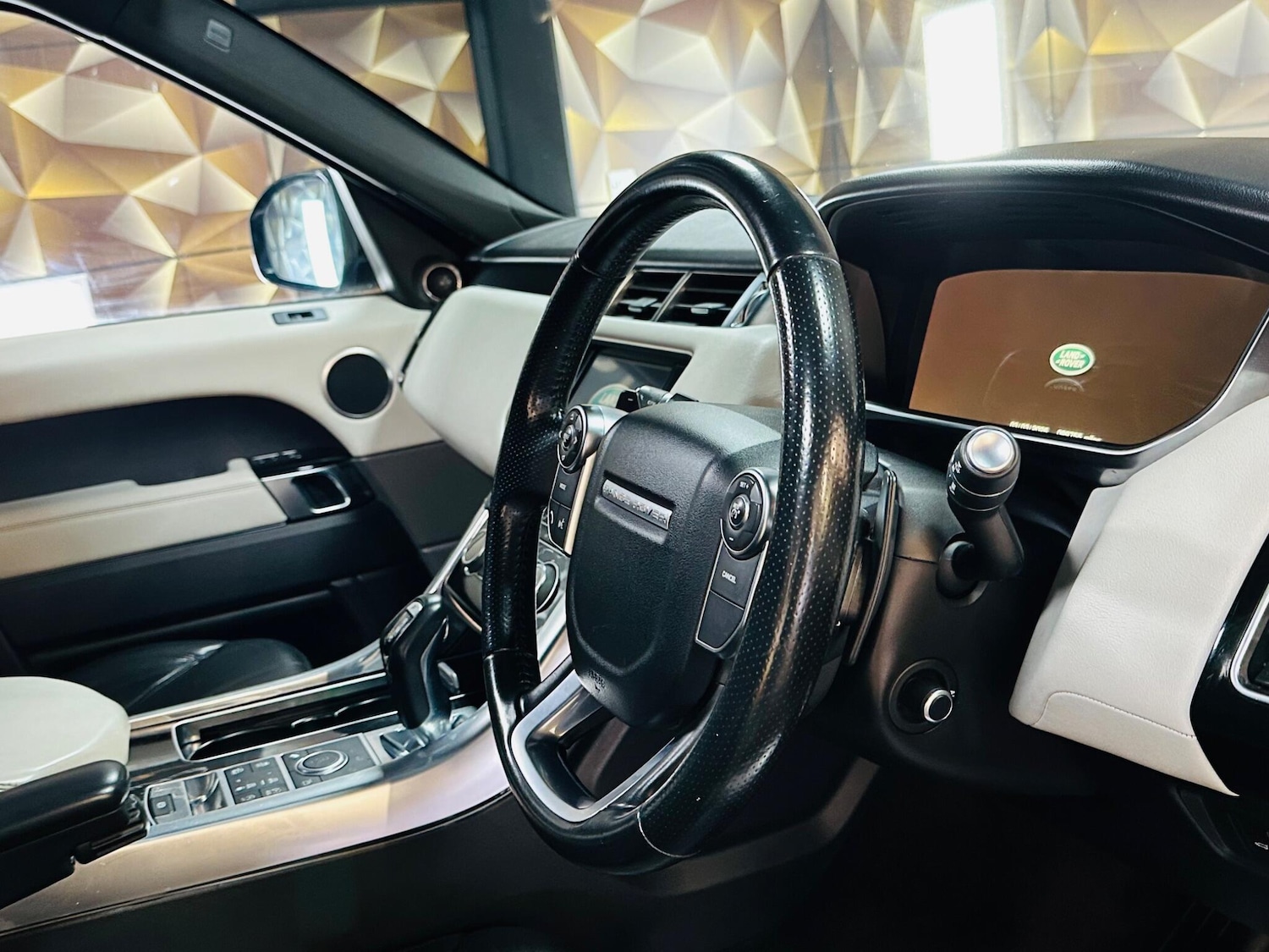 Used Land Rover Range Rover Sport 2016 for sale - 77737415: Photo 22