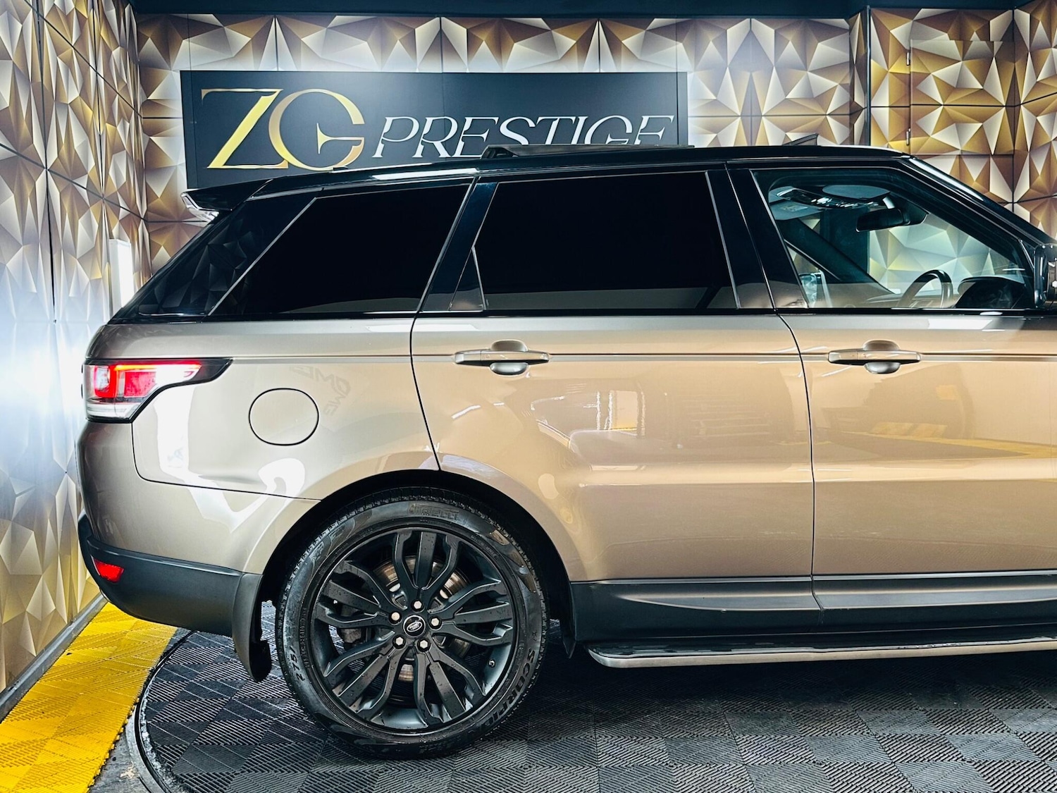 Used Land Rover Range Rover Sport 2016 for sale - 77737415: Photo 27