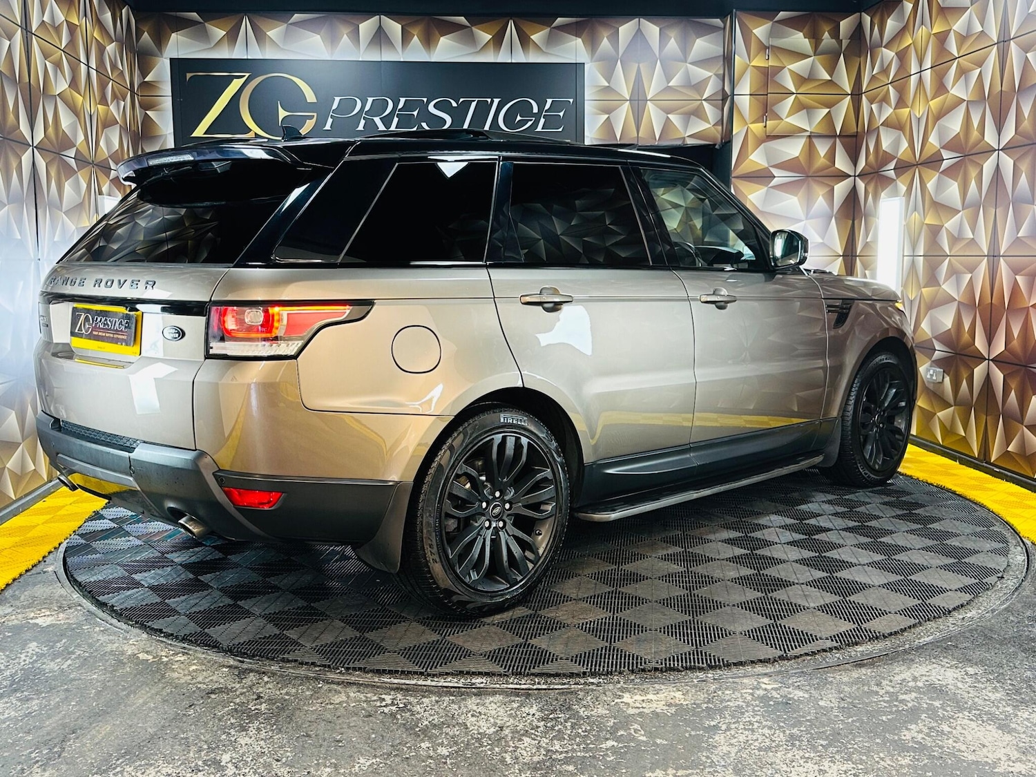 Used Land Rover Range Rover Sport 2016 for sale - 77737415: Photo 37