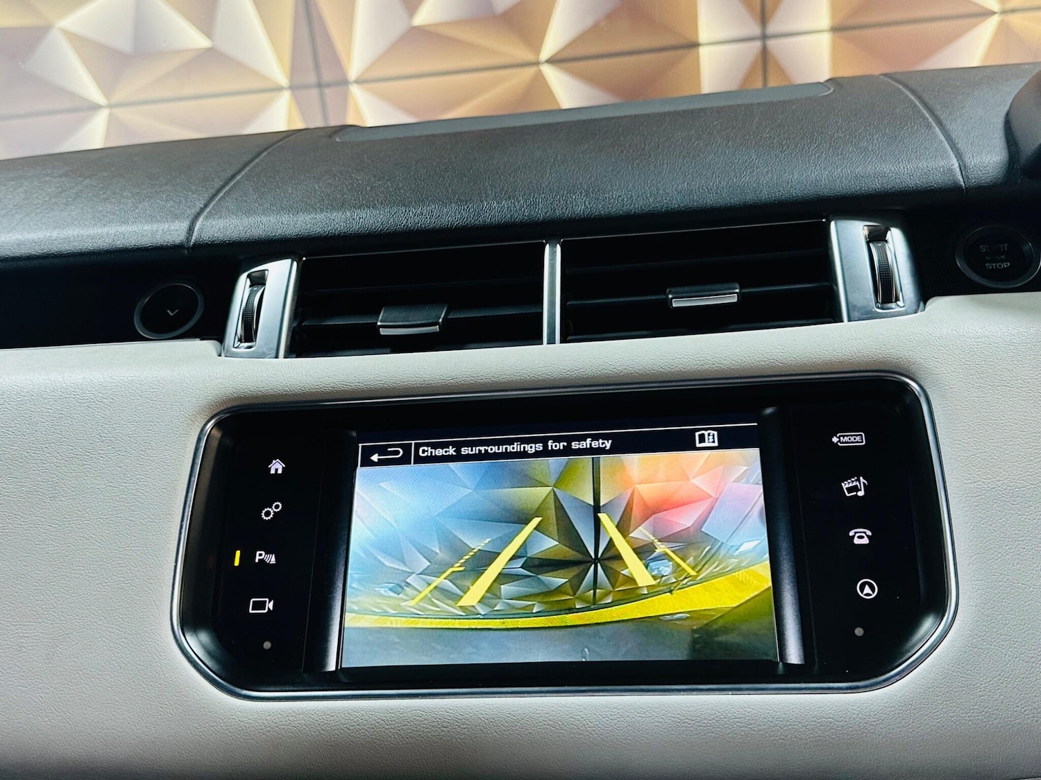 Used Land Rover Range Rover Sport 2016 for sale - 77737415: Photo 4