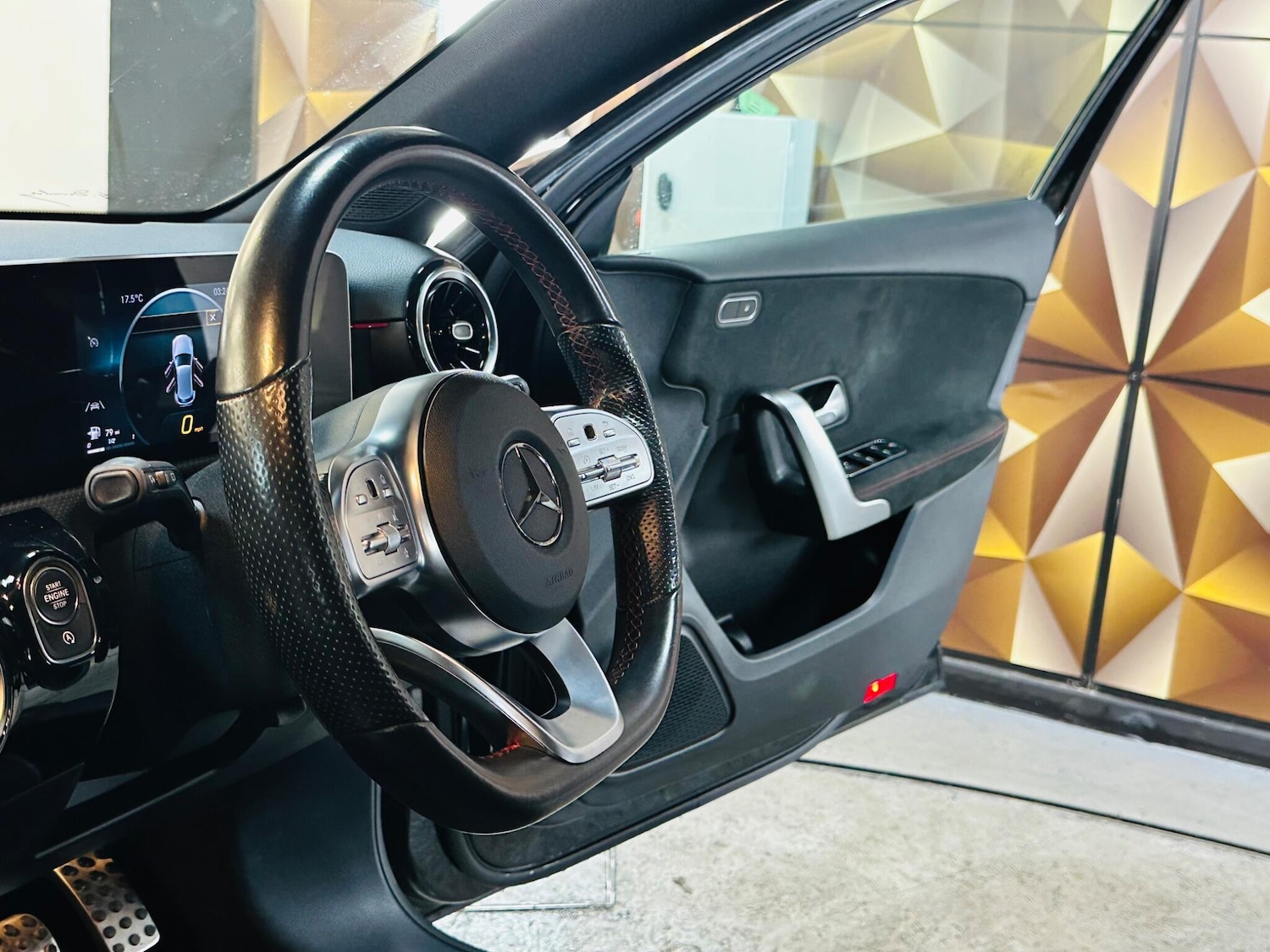 Used Mercedes-Benz A-Class for sale - 76702051: Photo 26