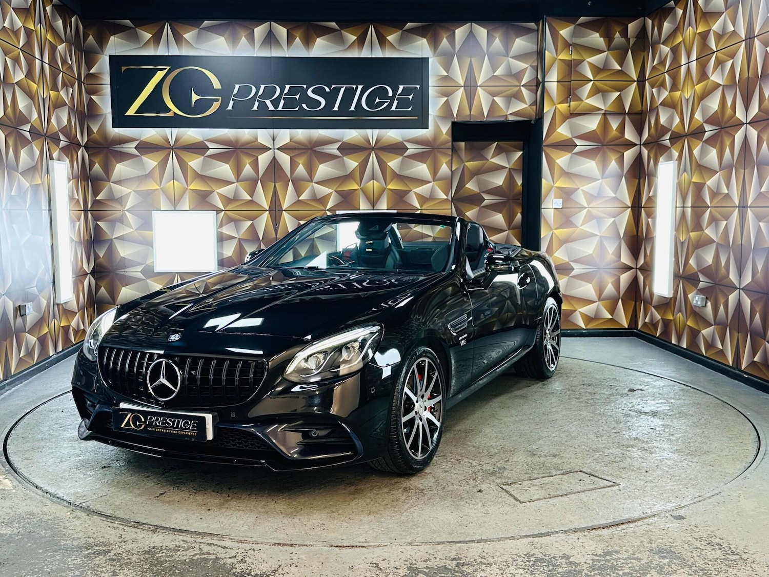 Used Mercedes-Benz SLC 2016 for sale - 76538814: Photo 23