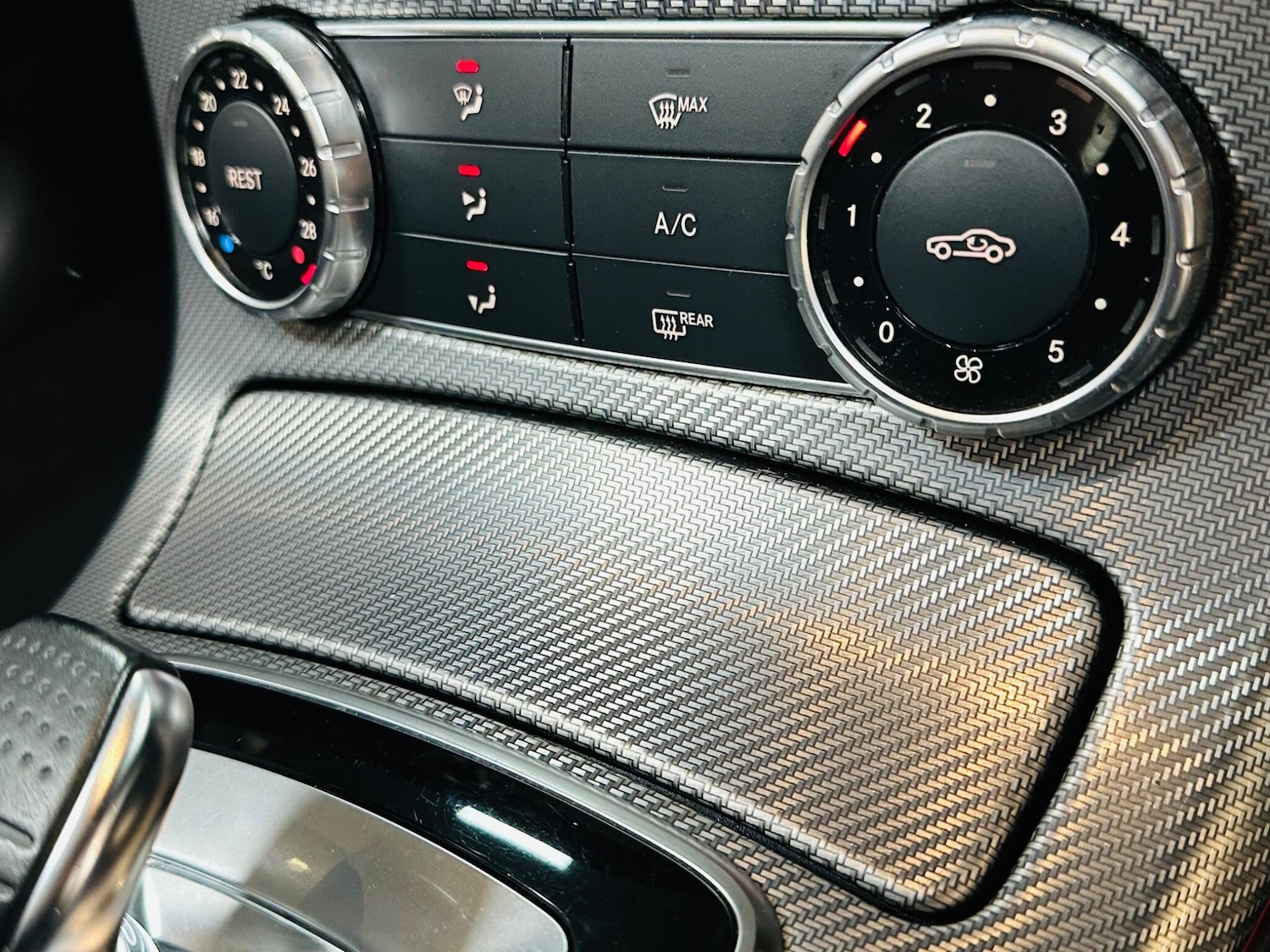 Used Mercedes-Benz SLC 2016 for sale - 76538814: Photo 63