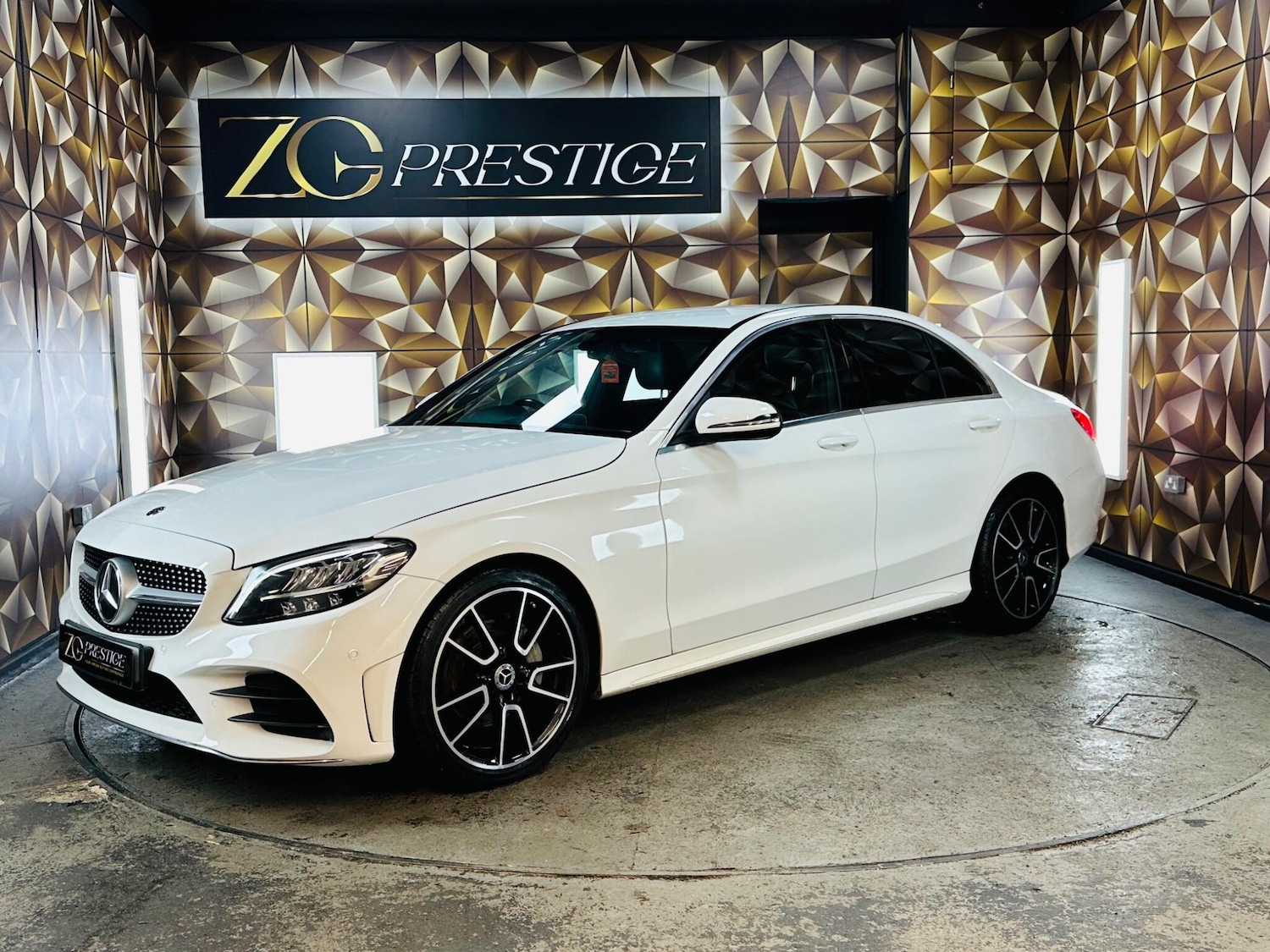 Used Mercedes-Benz C Class 2019 for sale - 77255173: Photo 15