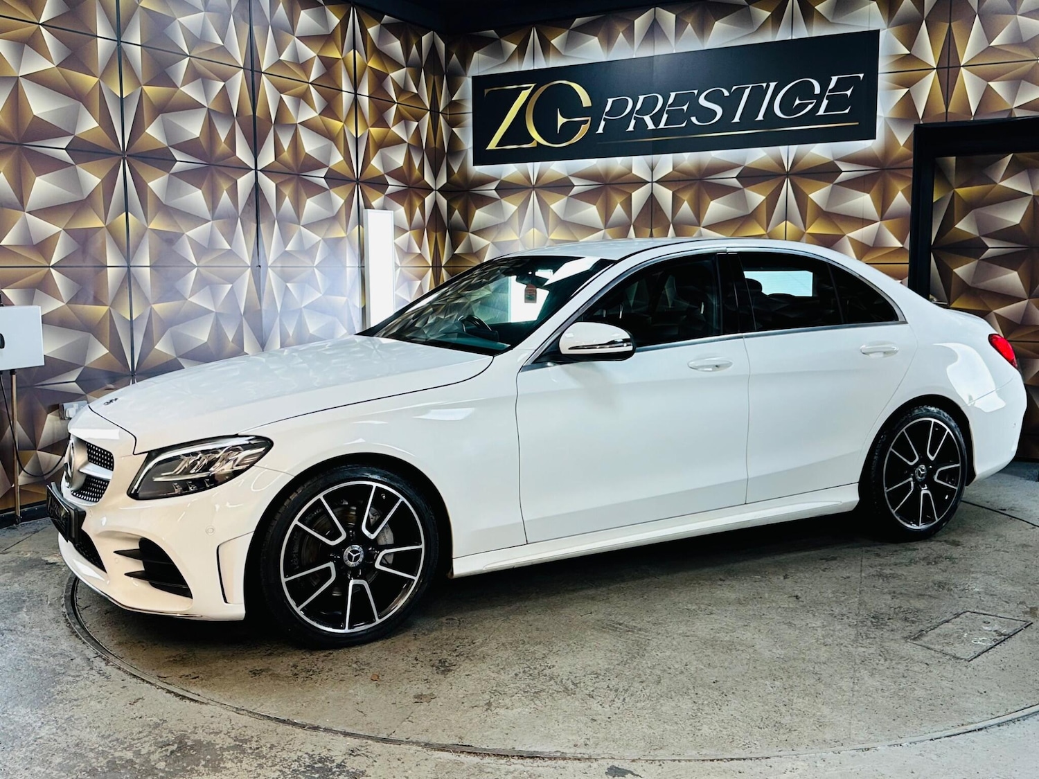 Used Mercedes-Benz C Class 2019 for sale - 77255173: Photo 45